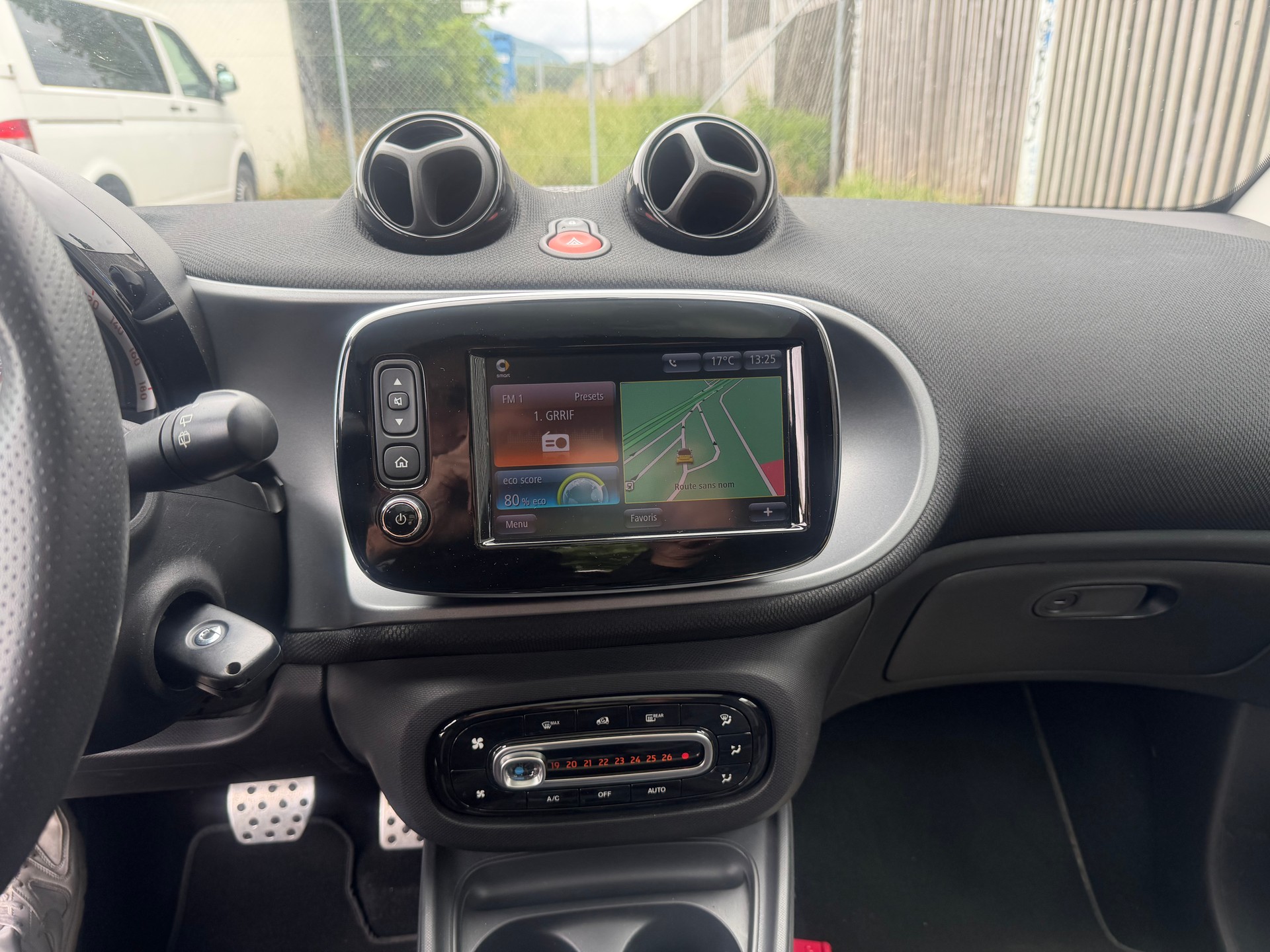 SMART fortwo-image-6