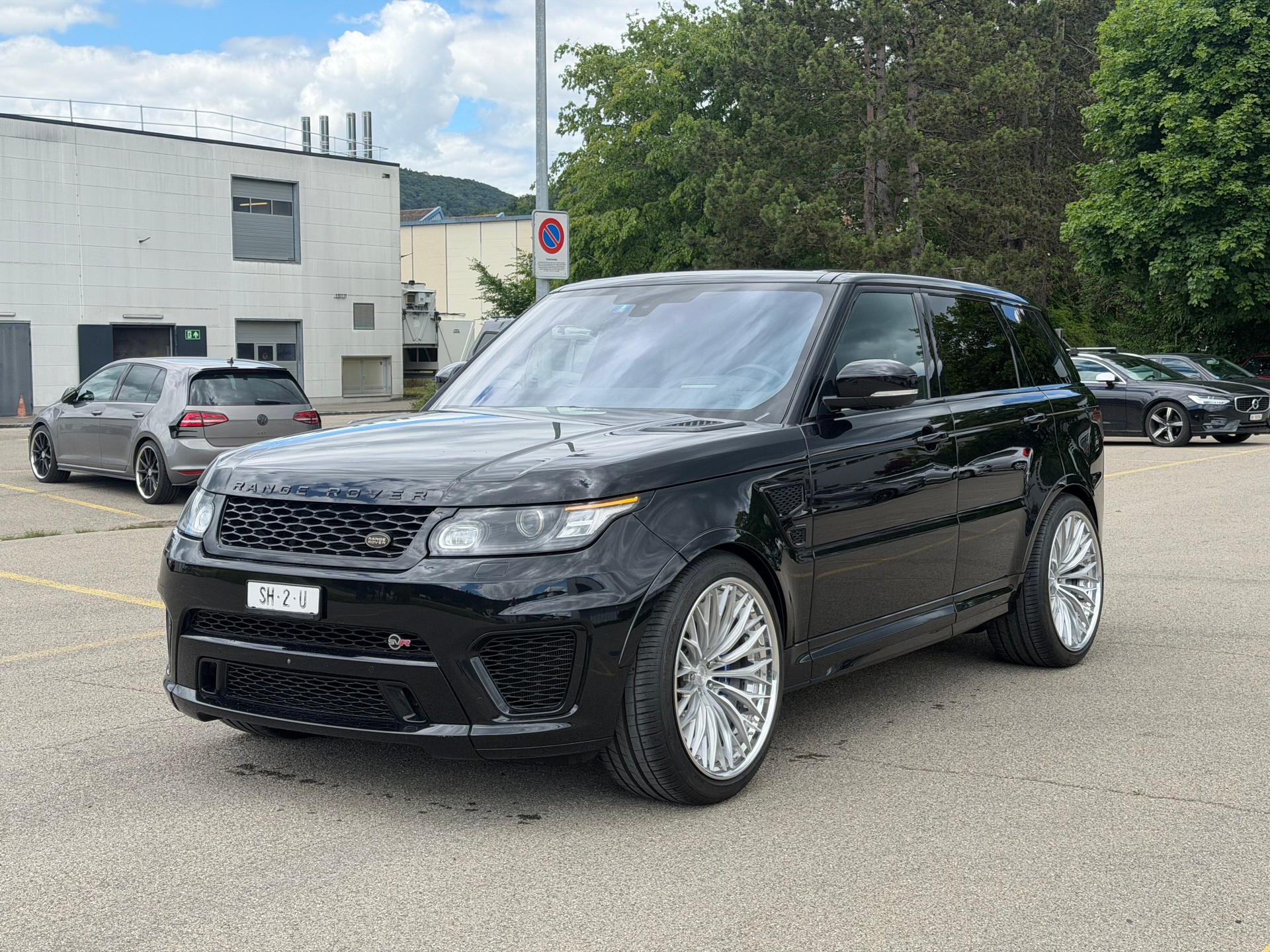 LAND ROVER Range Rover Sport 5.0 V8 SVR-image-0