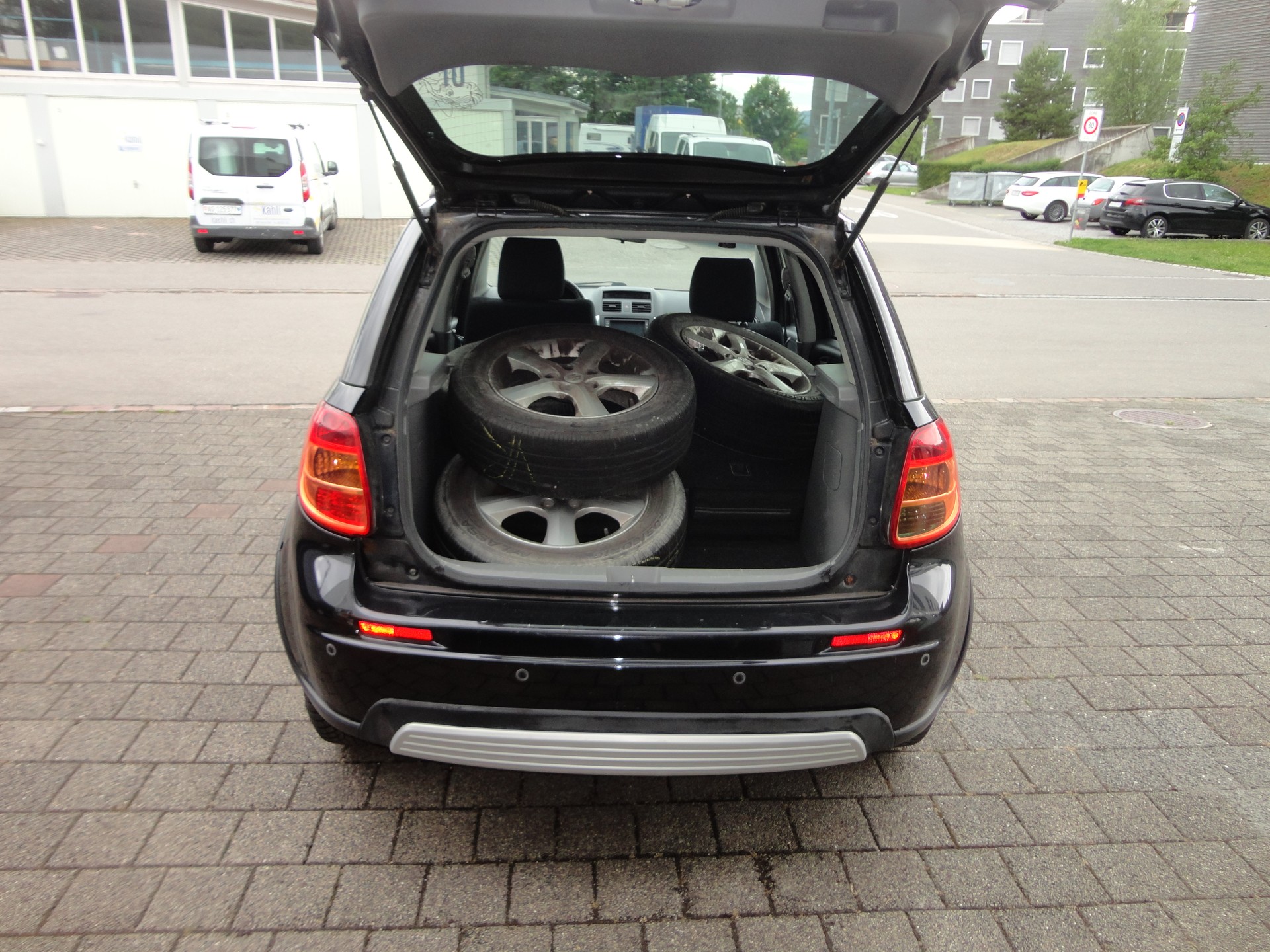 SUZUKI SX4 1.6 16V GL Top 2WD Automatic-image-9