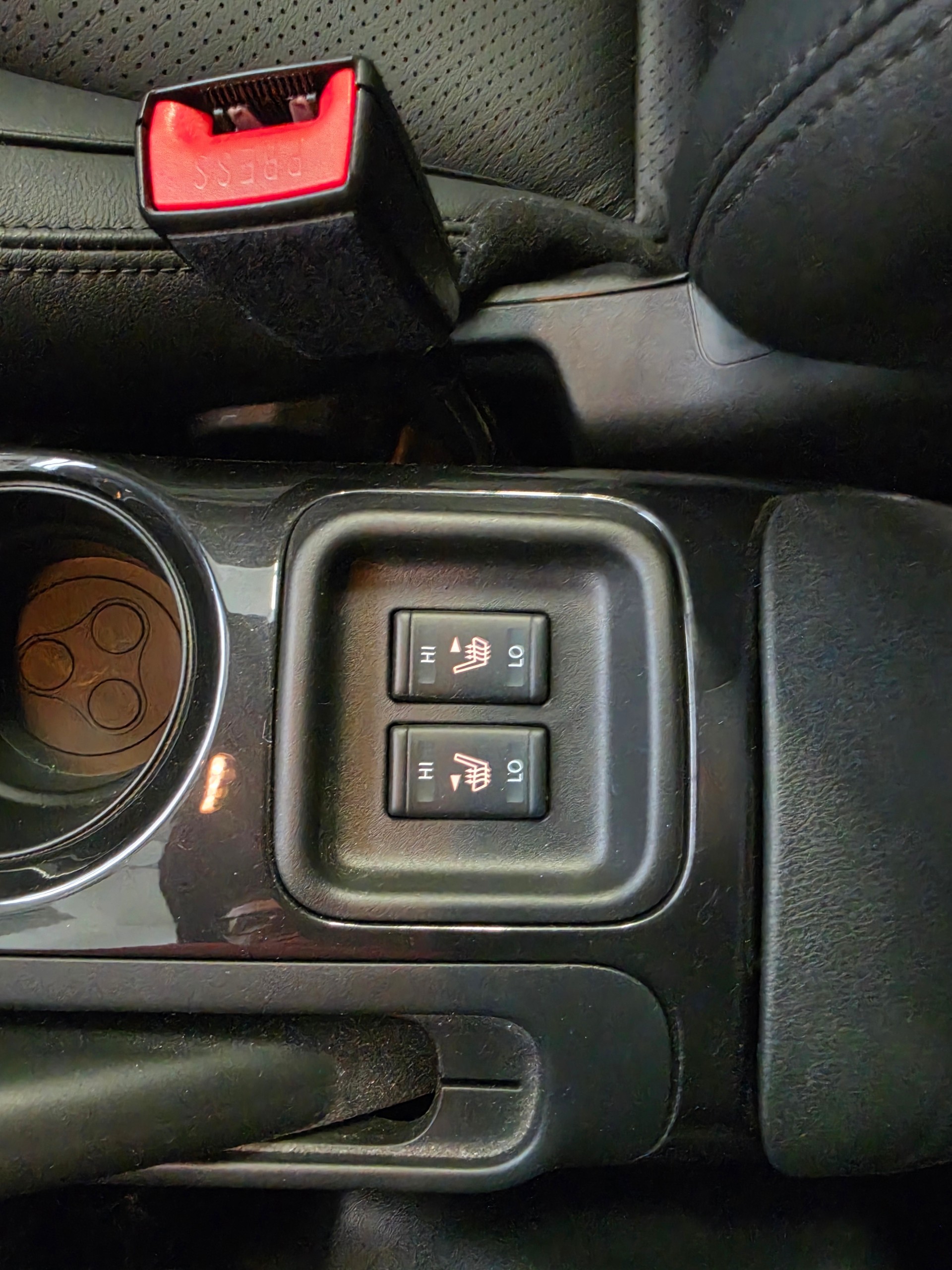 NISSAN Juke 1.6 DIG-T tekna-image-10