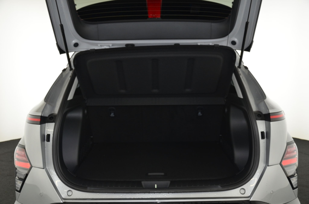 HYUNDAI Kona EV 65.4 kWh Premium *360°*-image-25