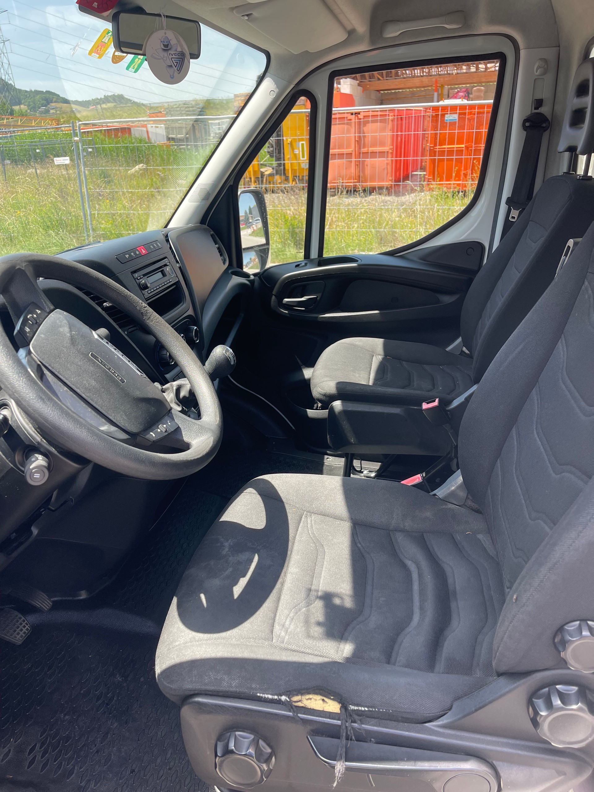 IVECO 35 S 13-image-8