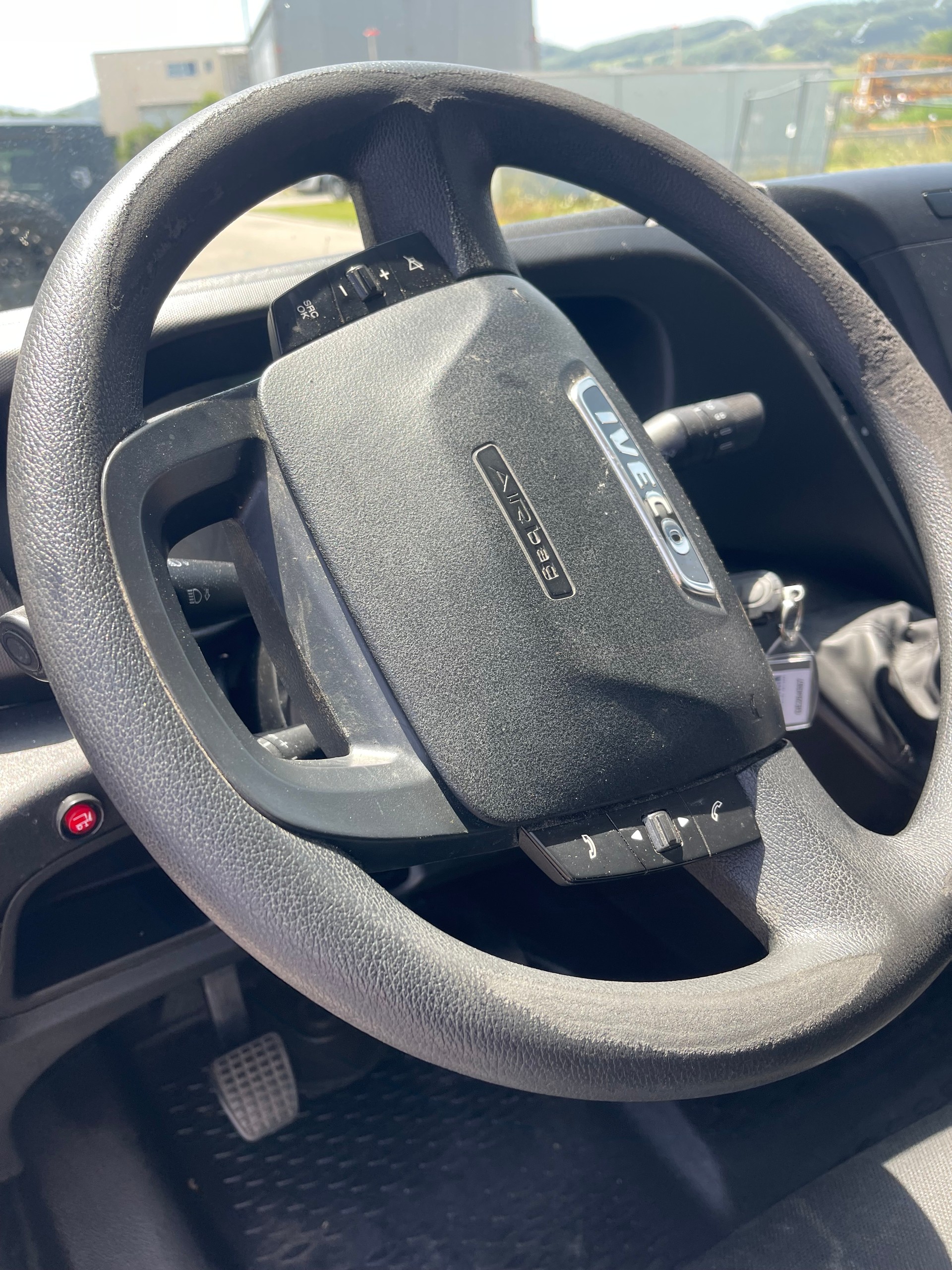 IVECO 35 S 13-image-9