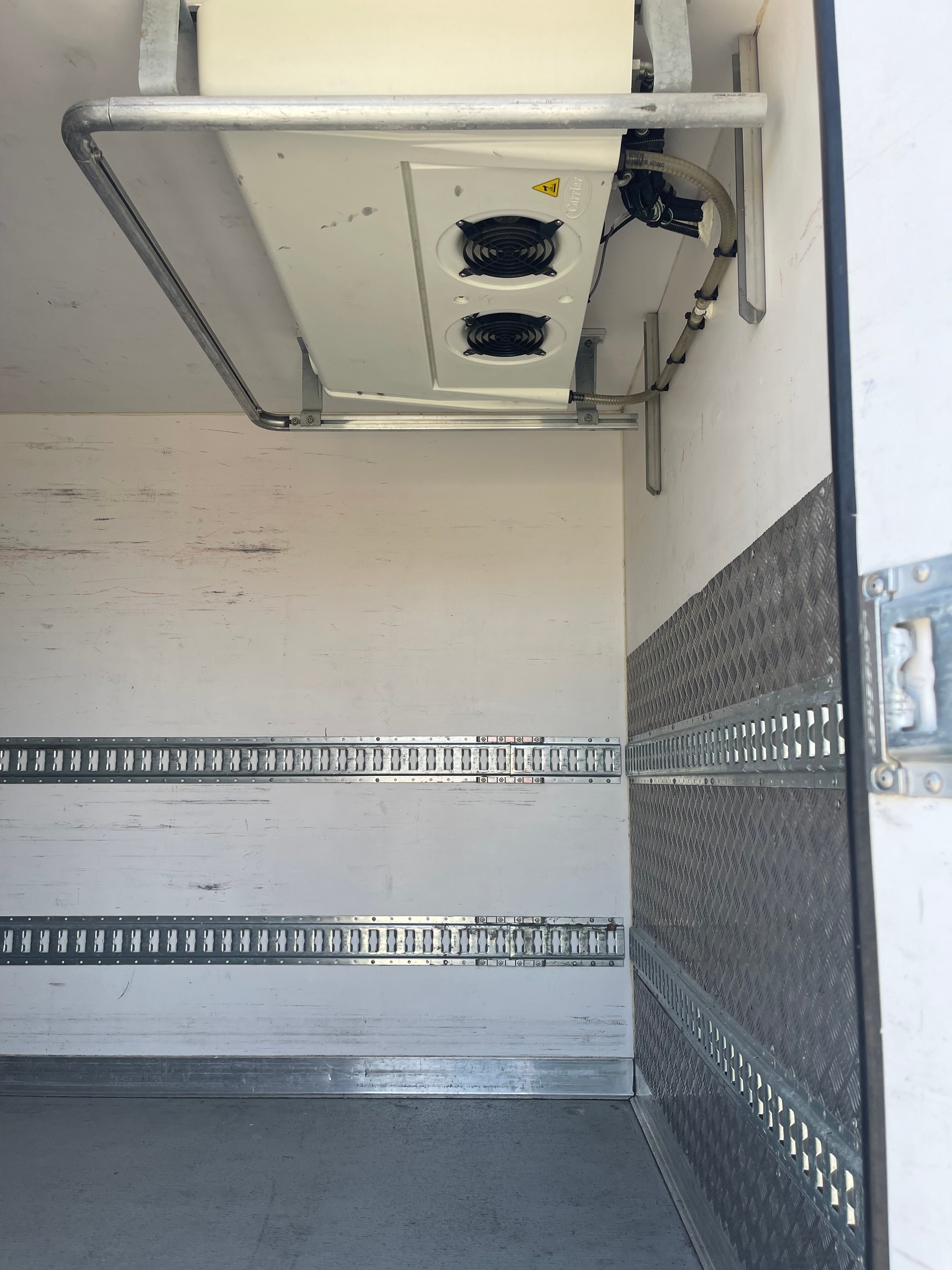 IVECO 35 S 13-image-4