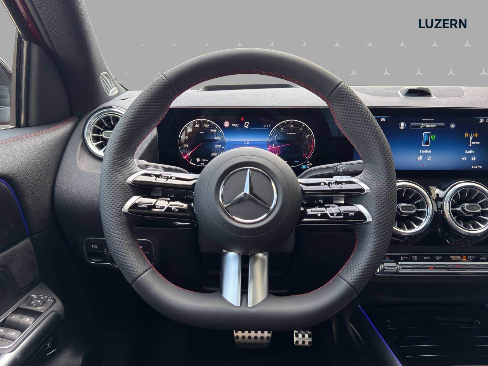 MERCEDES-BENZ GLA 250 4Matic 8G-DCT Swiss Star-image-9