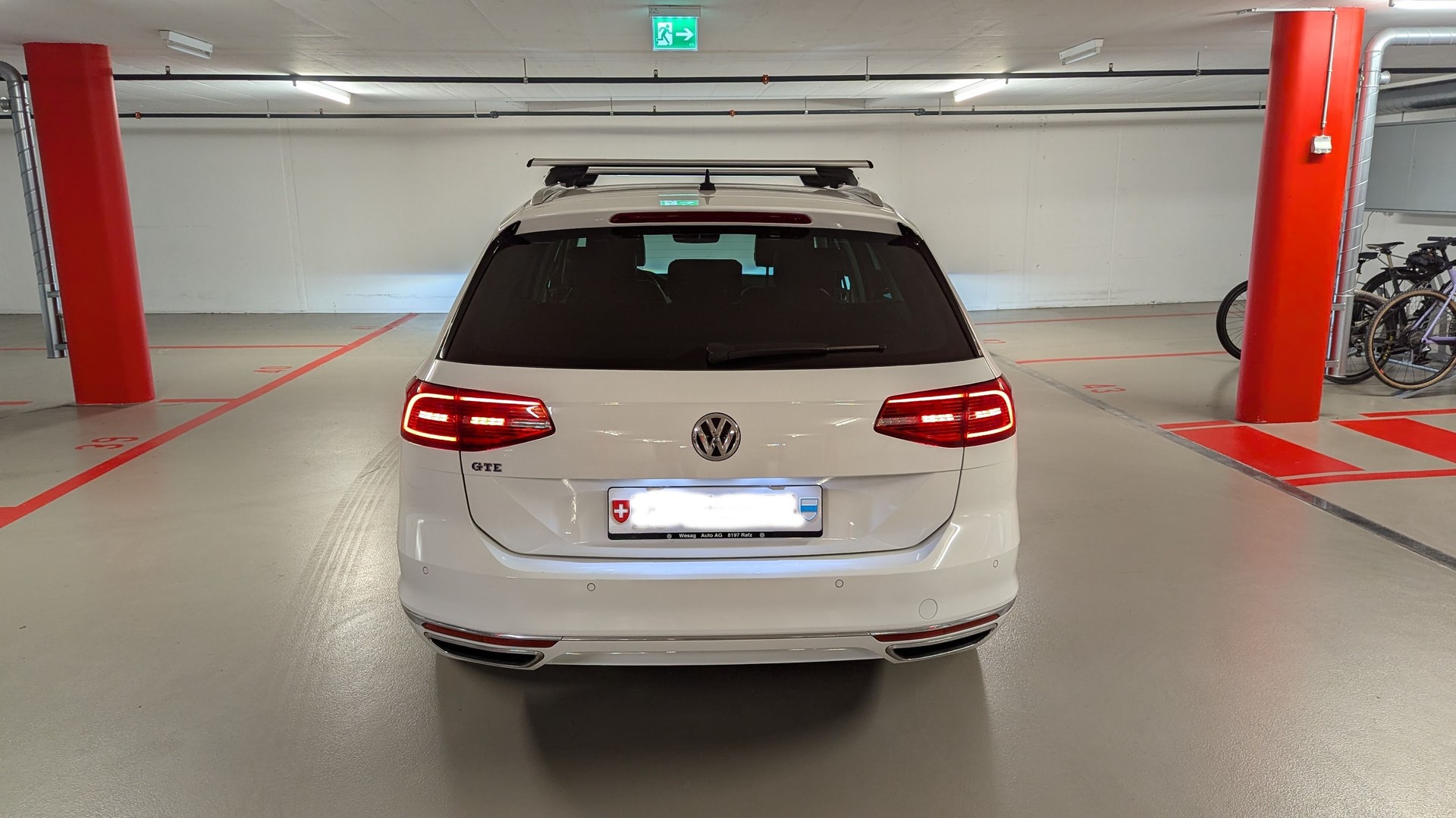VW 1.4 TSI Plug-In-Hybrid GTE DSG-image-2