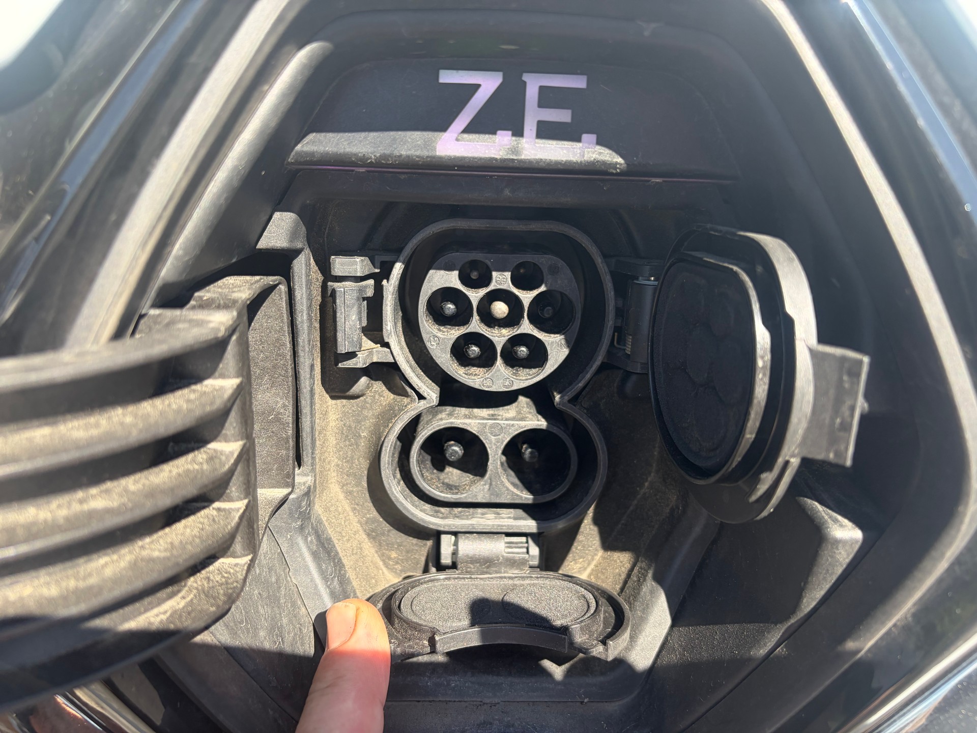 RENAULT Zoe Intens R135 (incl. Batterie)-image-13