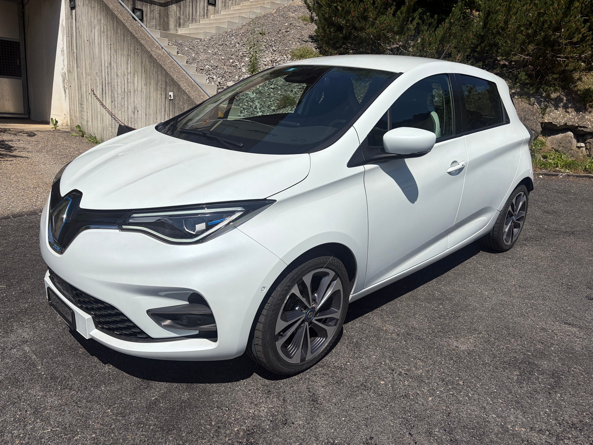 RENAULT Zoe Intens R135 (incl. Batterie)-image-1
