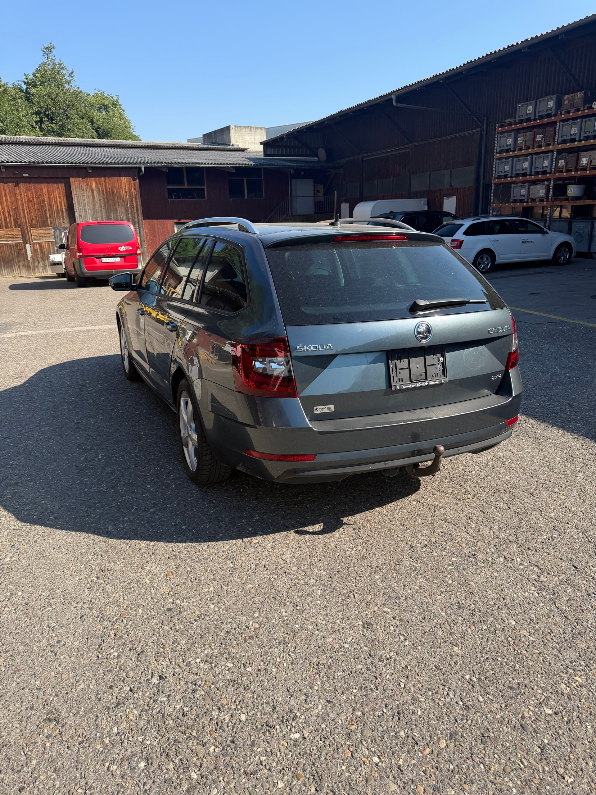 SKODA Octavia Combi 1.8 TSI Style 4x4 DSG-image-3