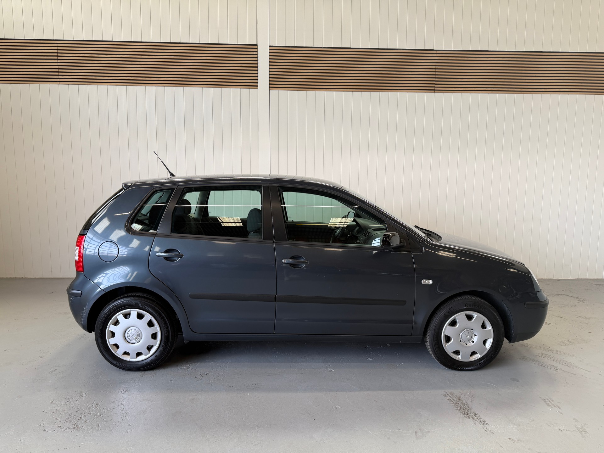 VW Polo 1.4 16V Comfortline-image-5