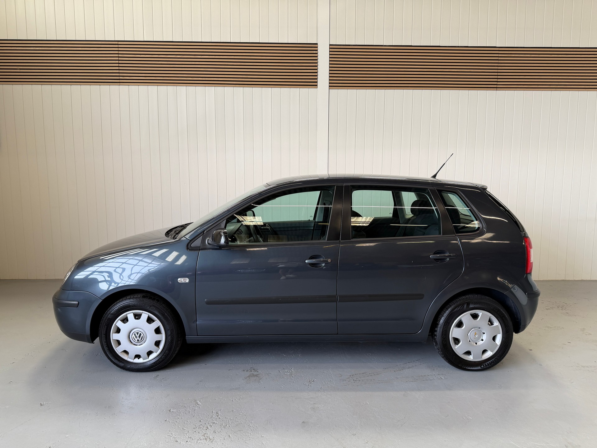 VW Polo 1.4 16V Comfortline-image-1
