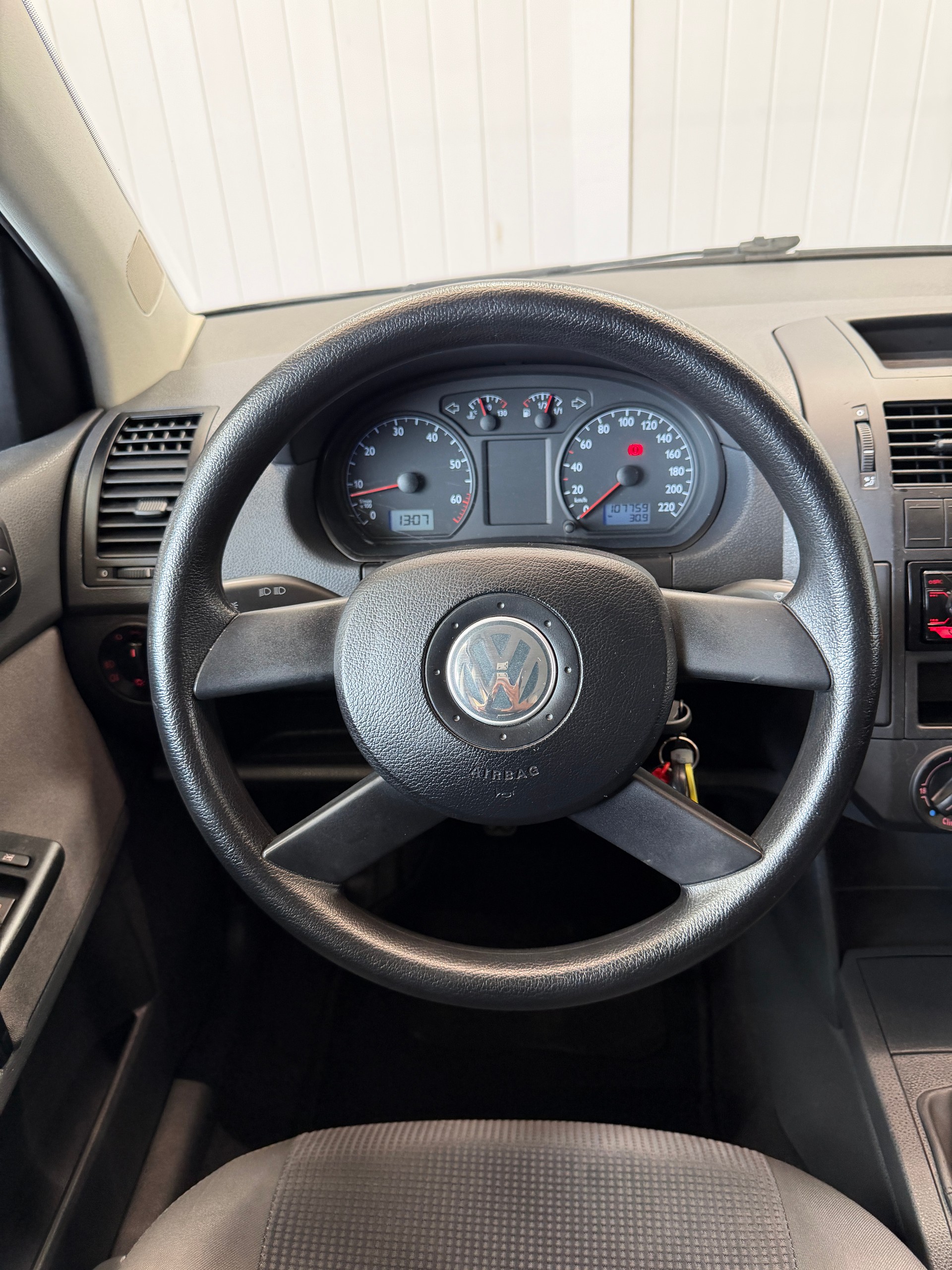 VW Polo 1.4 16V Comfortline-image-13