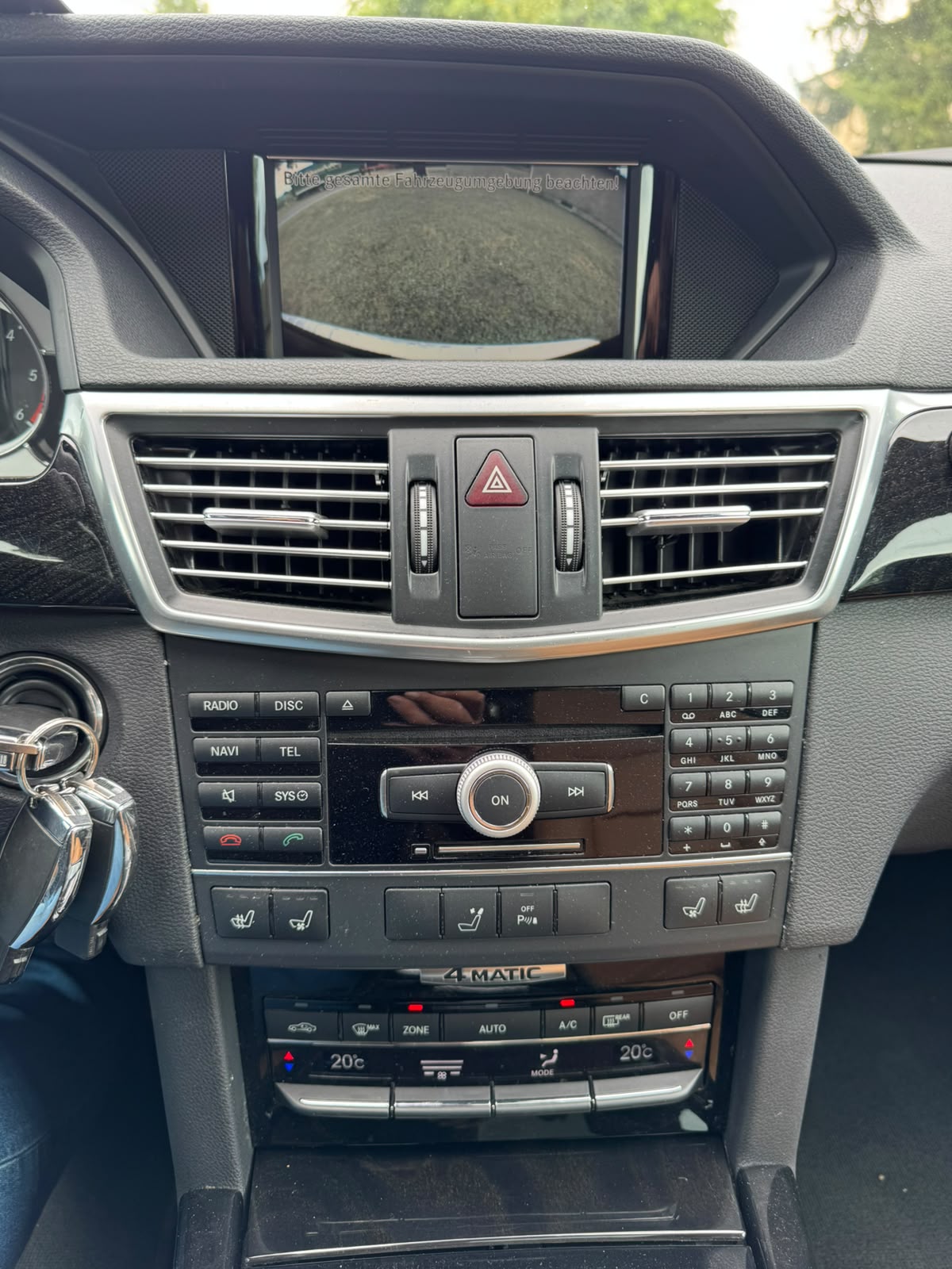 MERCEDES-BENZ E 350 CDI BlueEff. Avantgarde 4Matic 7G-Tronic-image-11