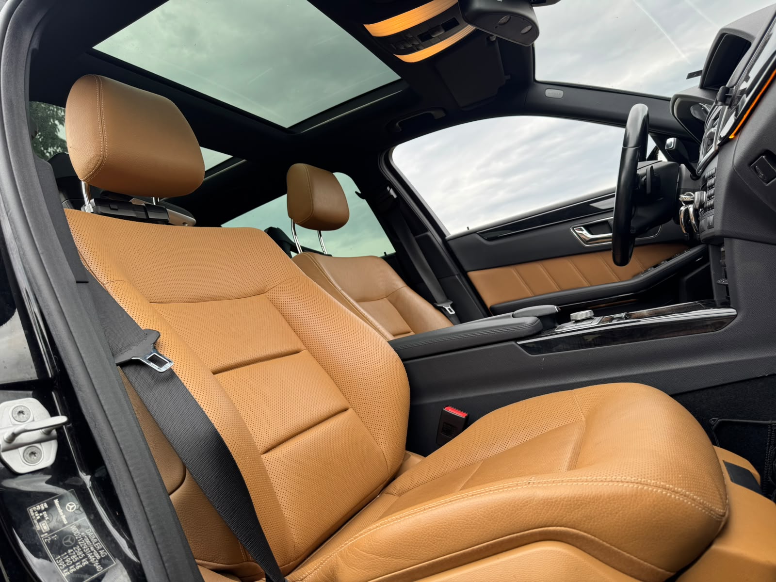MERCEDES-BENZ E 350 CDI BlueEff. Avantgarde 4Matic 7G-Tronic-image-14