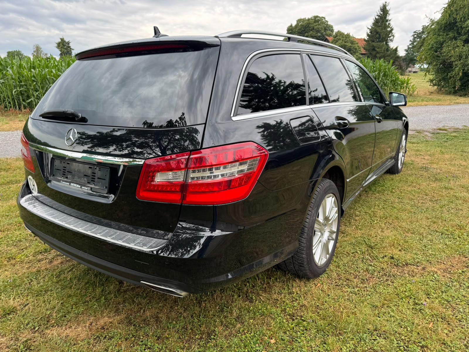 MERCEDES-BENZ E 350 CDI BlueEff. Avantgarde 4Matic 7G-Tronic-image-7