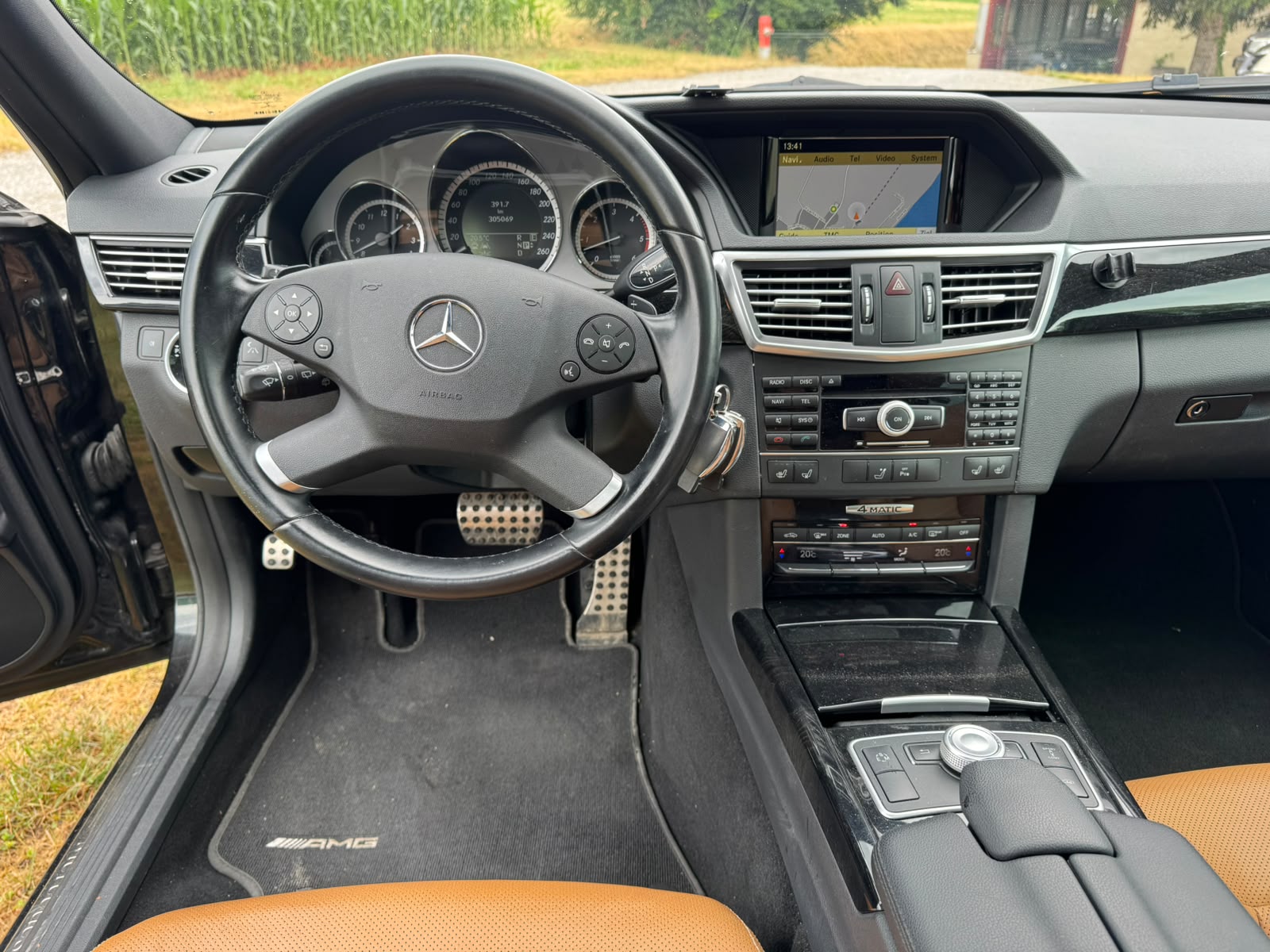 MERCEDES-BENZ E 350 CDI BlueEff. Avantgarde 4Matic 7G-Tronic-image-10