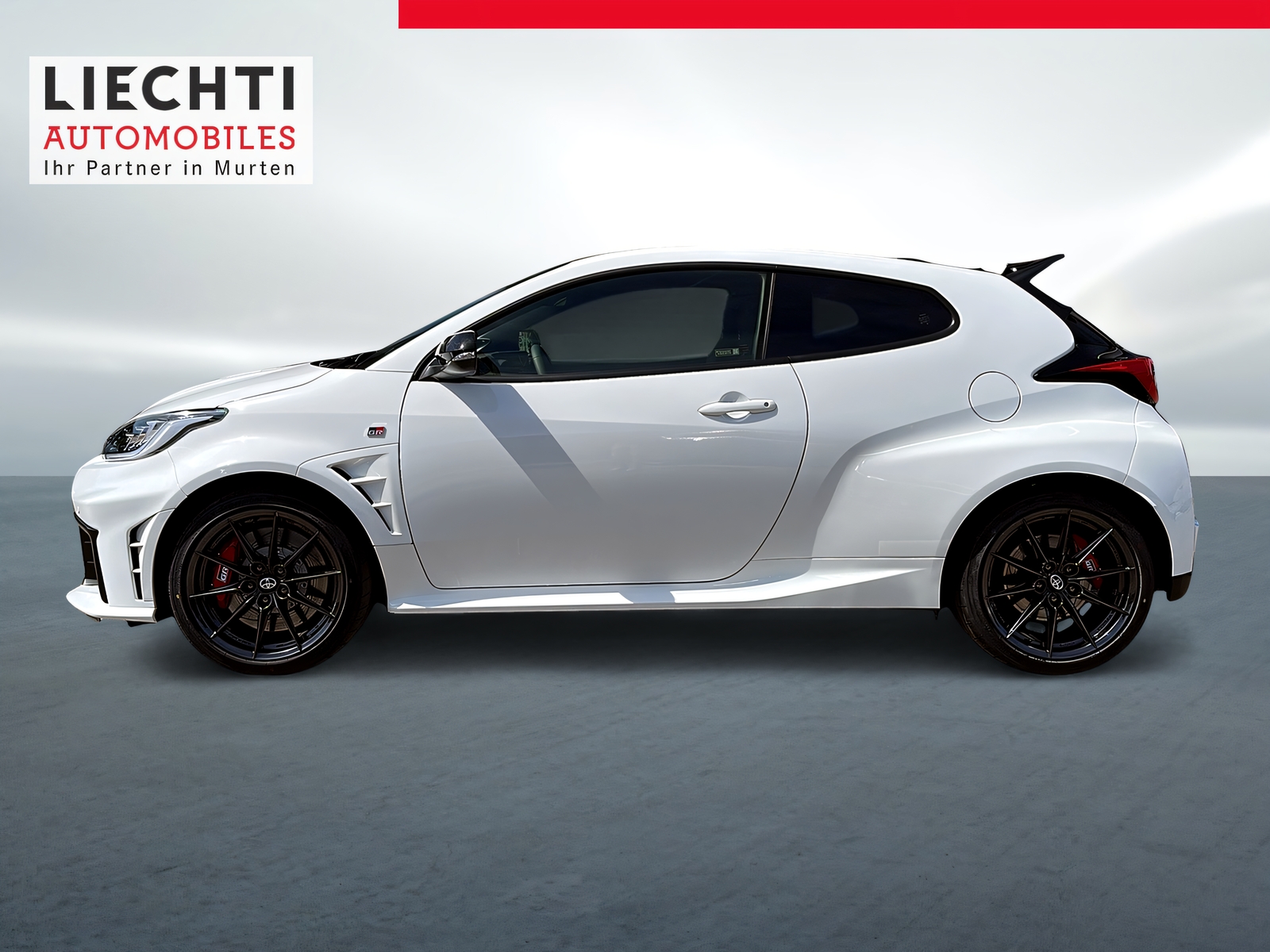 TOYOTA Yaris 1.6 GR Sport-image-1