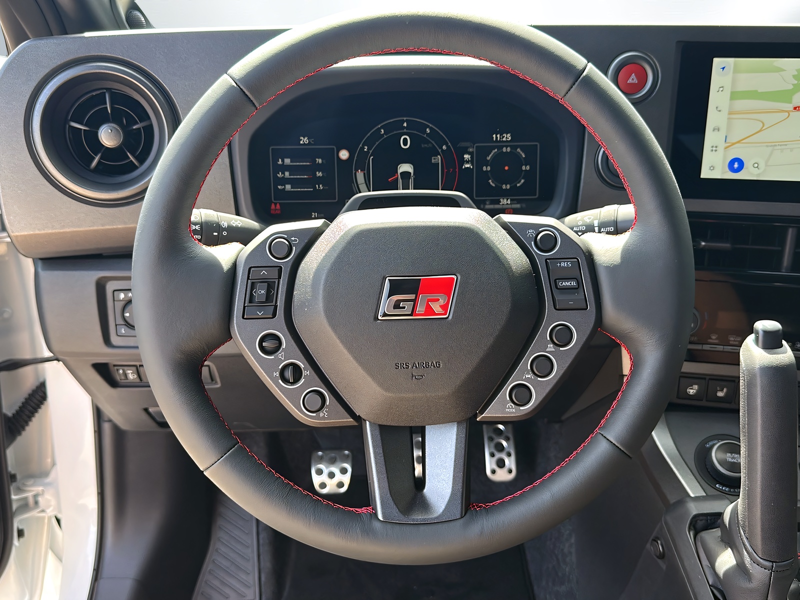 TOYOTA Yaris 1.6 GR Sport-image-6