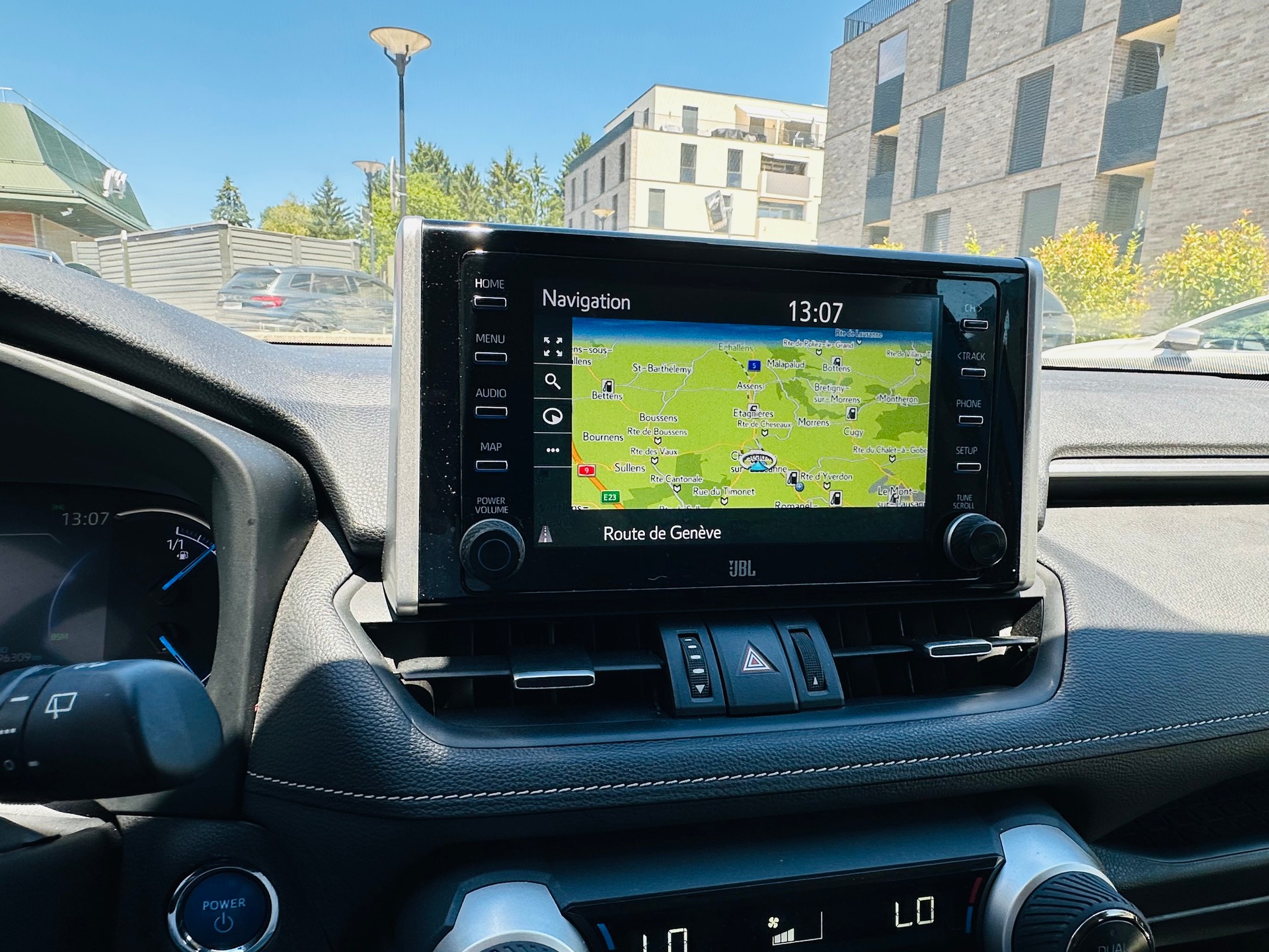TOYOTA RAV-4 2.5 HSD Premium e-CVT 2WD-image-12