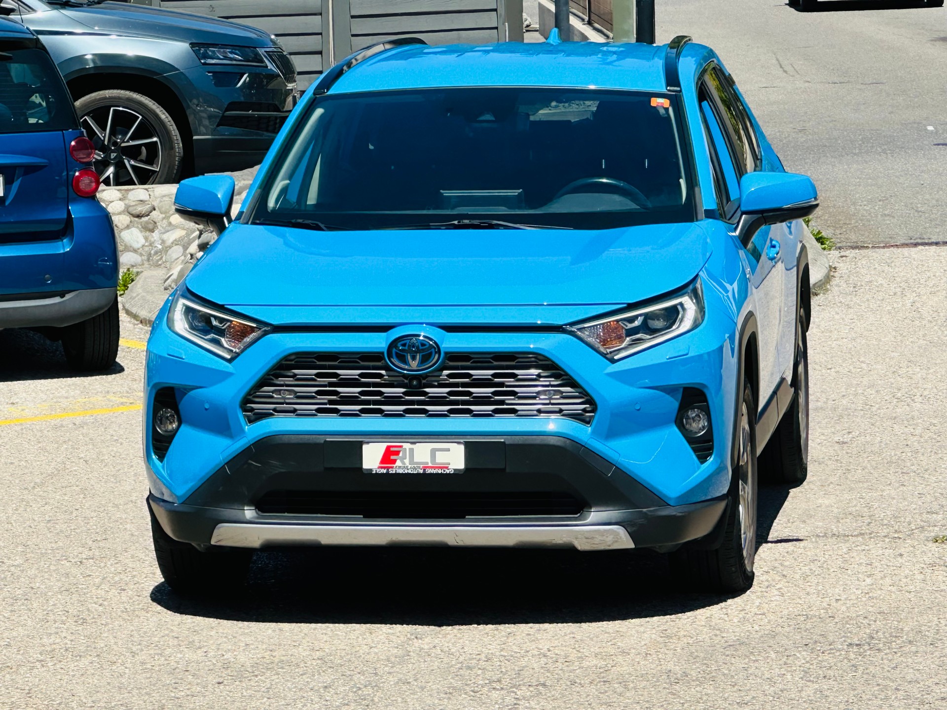 TOYOTA RAV-4 2.5 HSD Premium e-CVT 2WD-image-4
