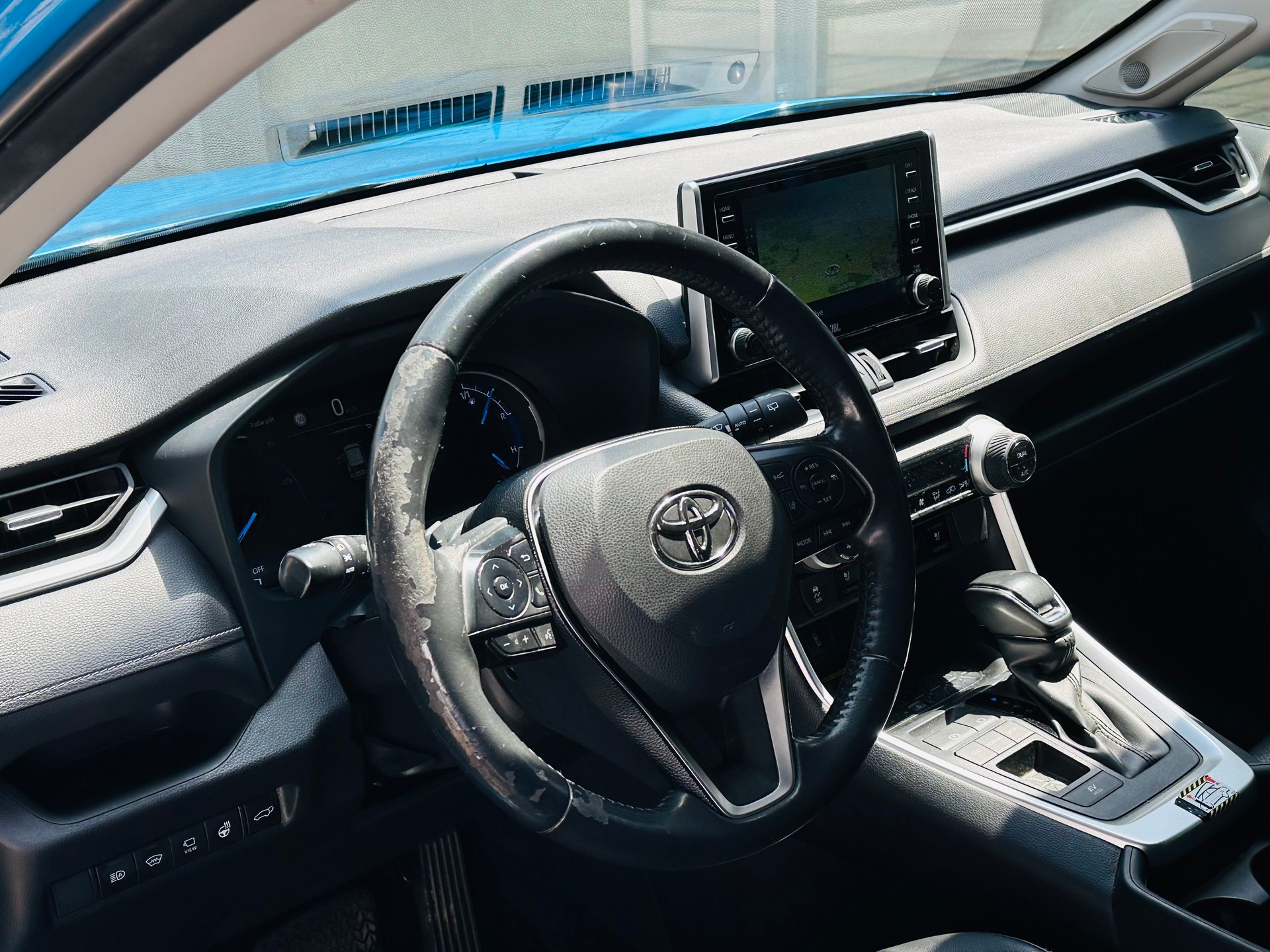 TOYOTA RAV-4 2.5 HSD Premium e-CVT 2WD-image-11
