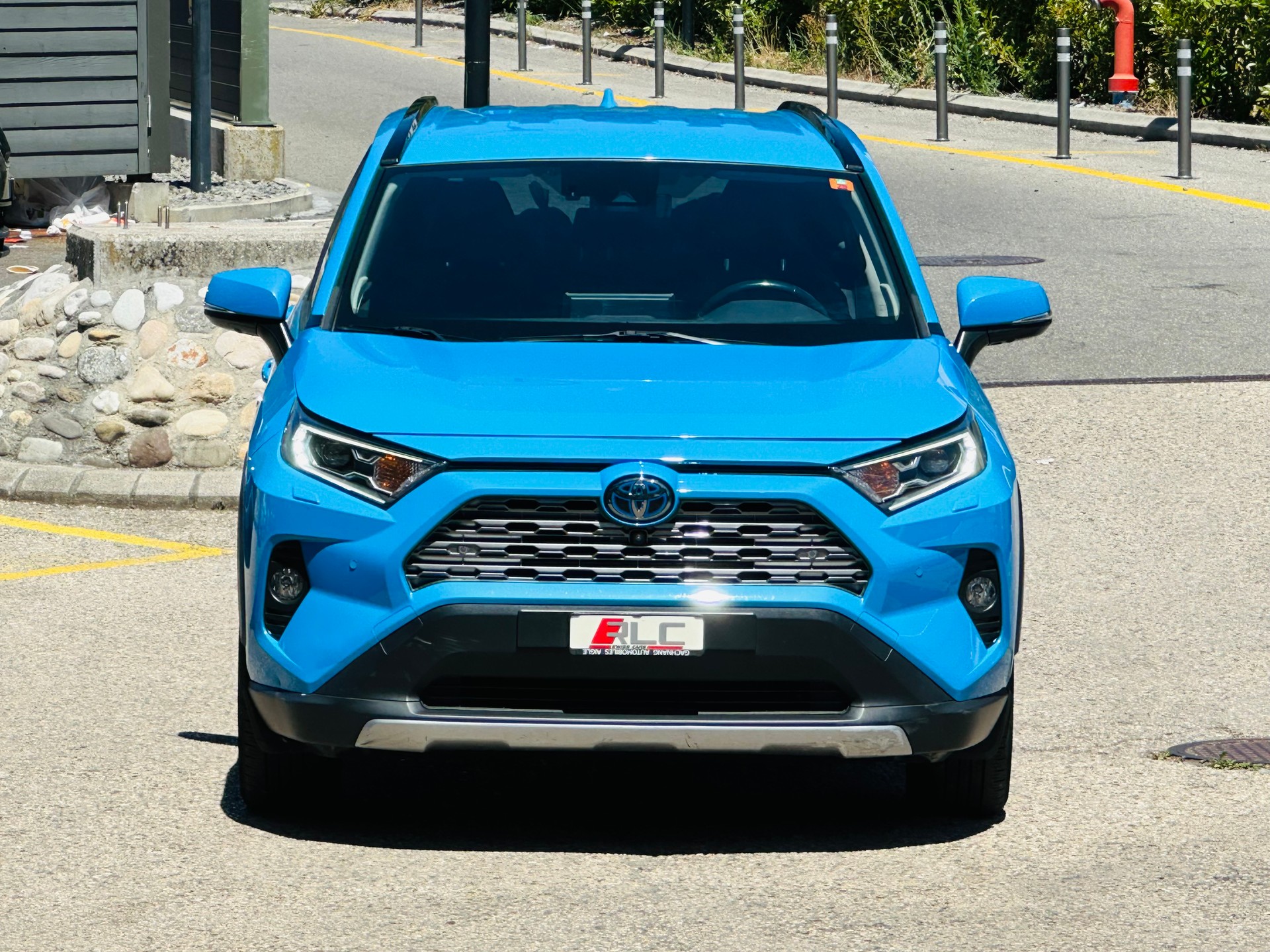 TOYOTA RAV-4 2.5 HSD Premium e-CVT 2WD-image-2