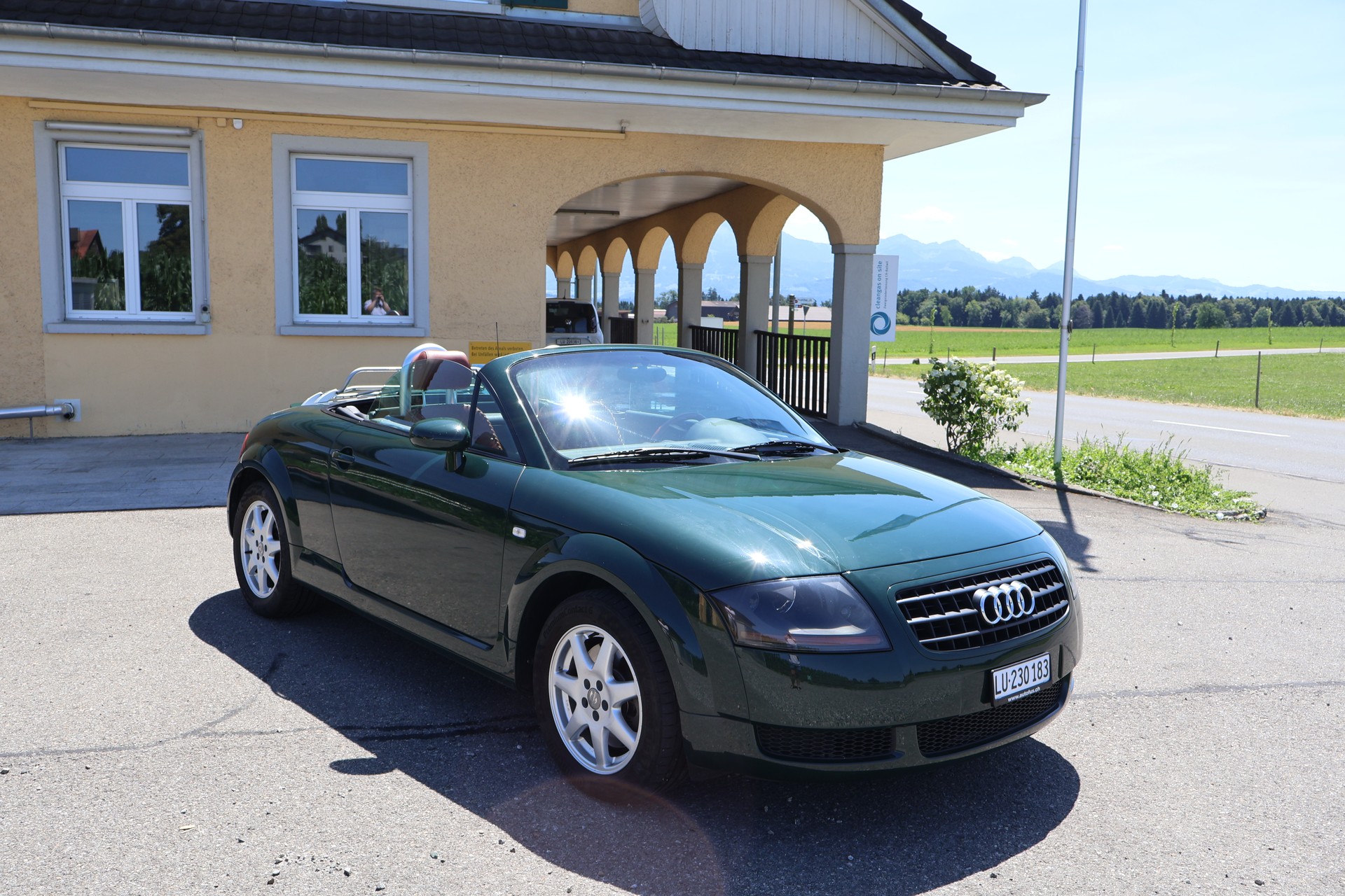 AUDI Roadster 1.8 Turbo-image-2