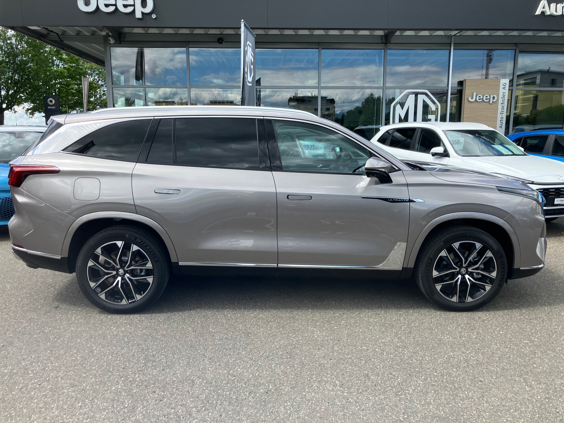 MG S9 1.5 T PHEV Premium-image-0