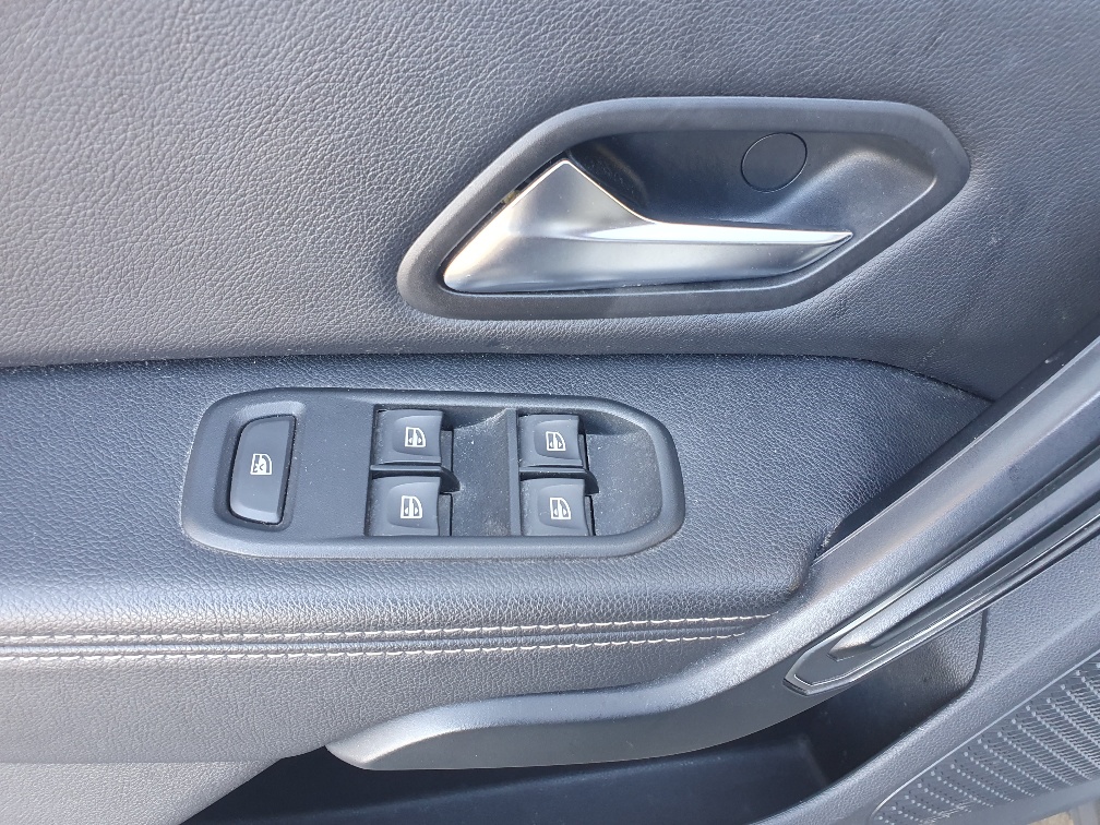 DACIA Duster TCe 125 Prestige 4x4-image-16