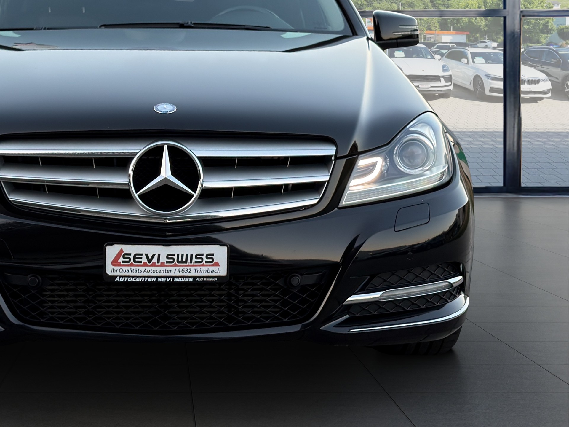 MERCEDES-BENZ C 250 Avantgarde 7G-Tronic-image-8