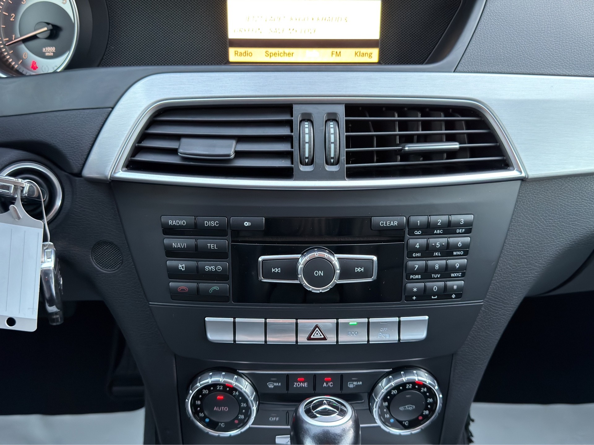 MERCEDES-BENZ C 250 Avantgarde 7G-Tronic-image-16