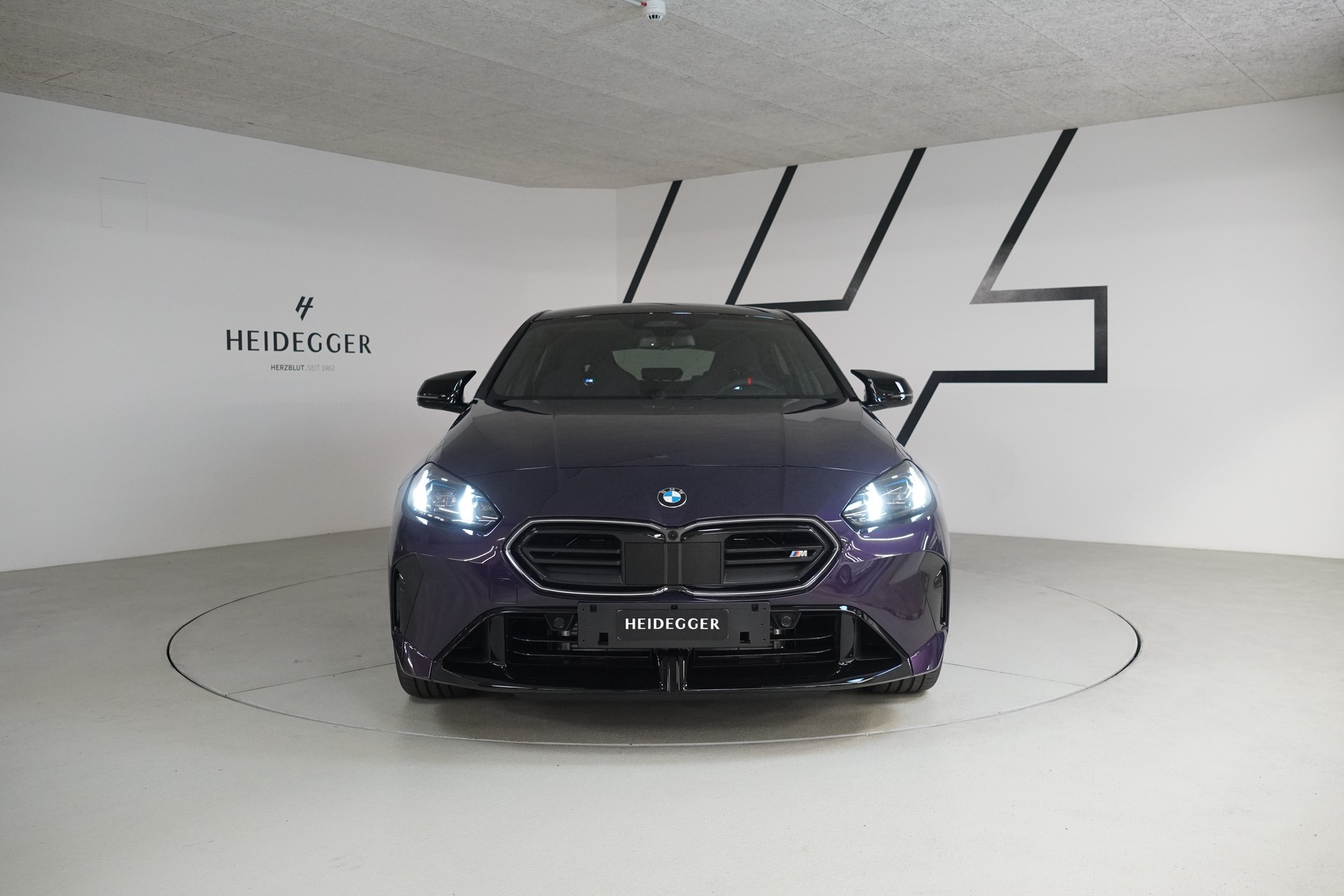 BMW M135 xDrive M Sport Pro-image-1