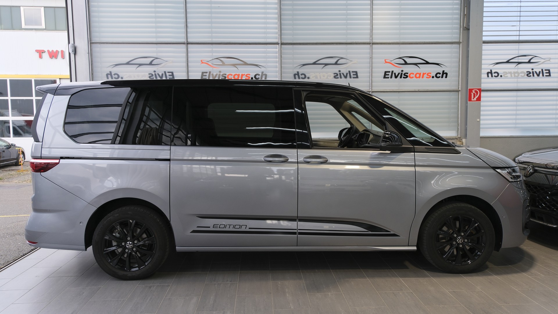 VW Multivan 2.0 TDI Life Edition DSG Lang *vis a vis Sitze *-image-30