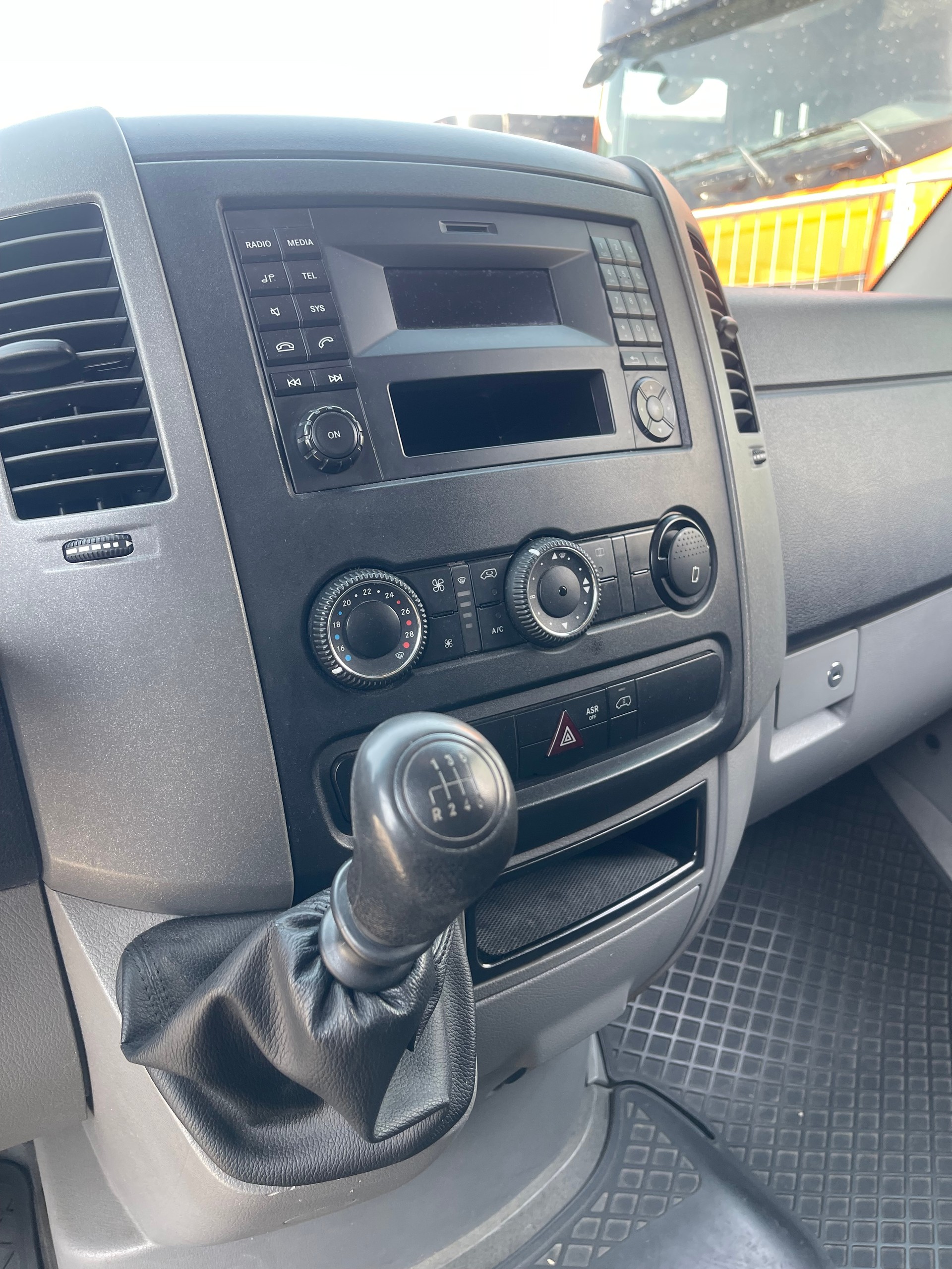 MERCEDES-BENZ Sprinter 316 CDI Kompakt-image-7