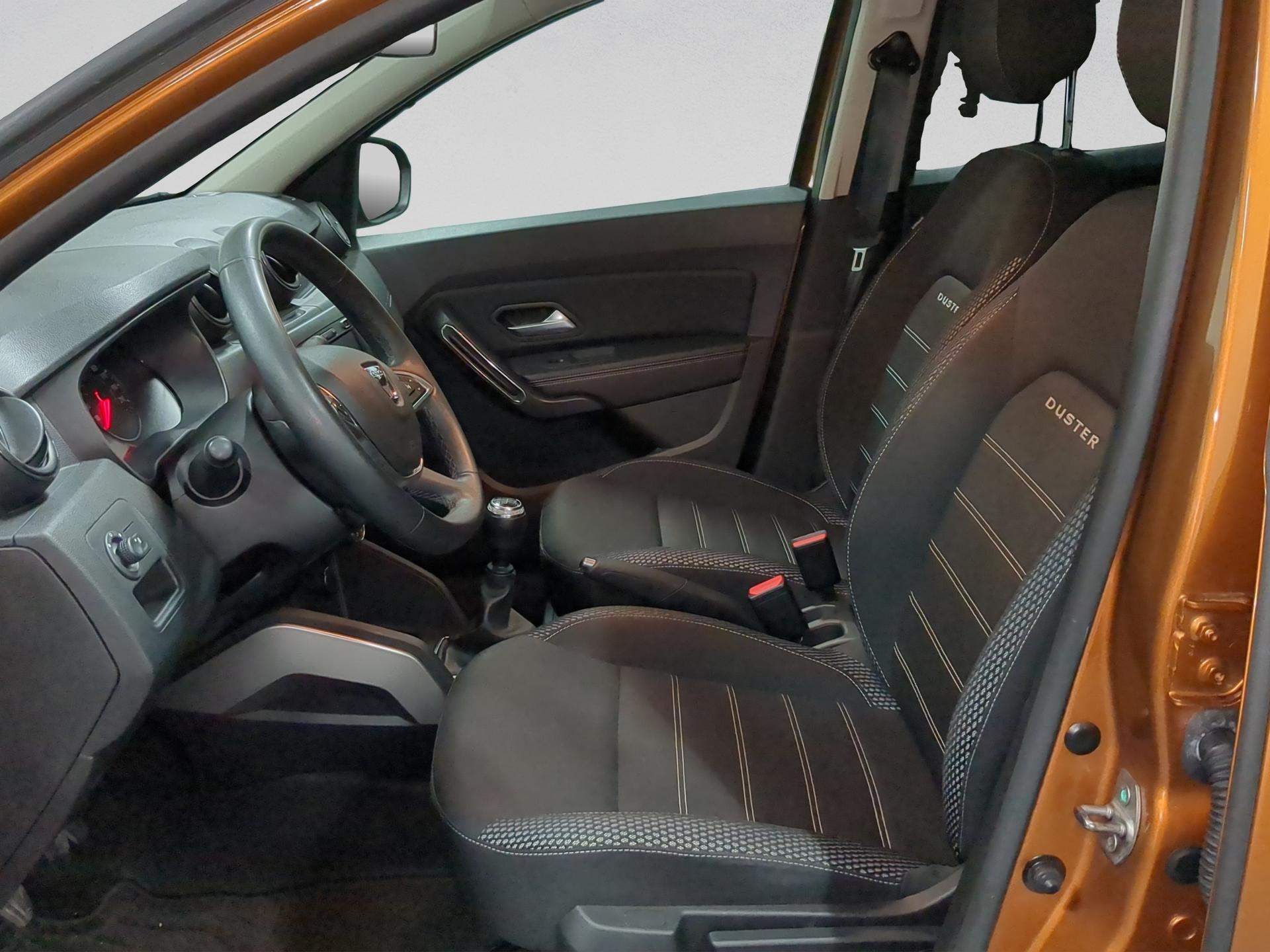 DACIA Duster TCe 150 Prestige 4x2-image-8