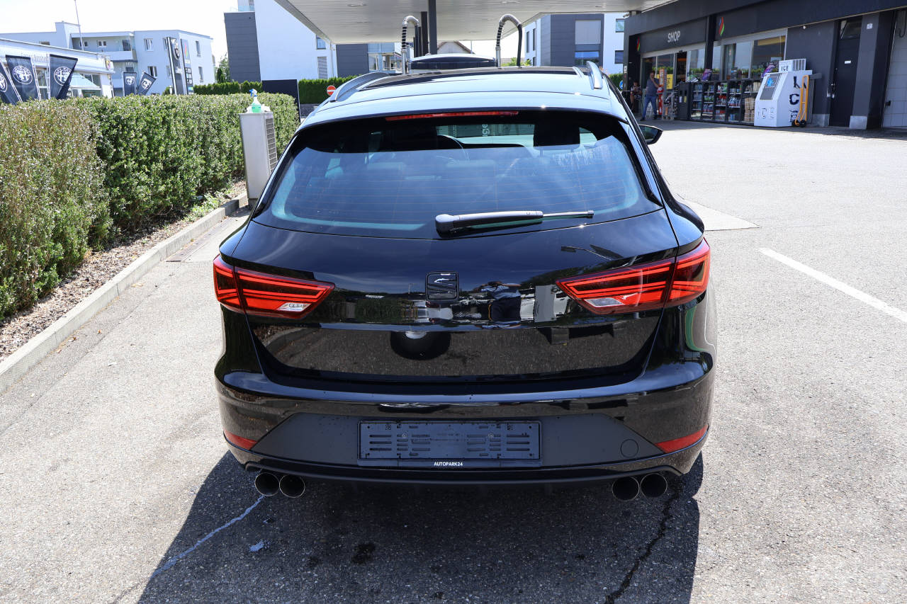 SEAT Leon ST 2.0 TSI 300 Cupra 4Drive DSG-image-3
