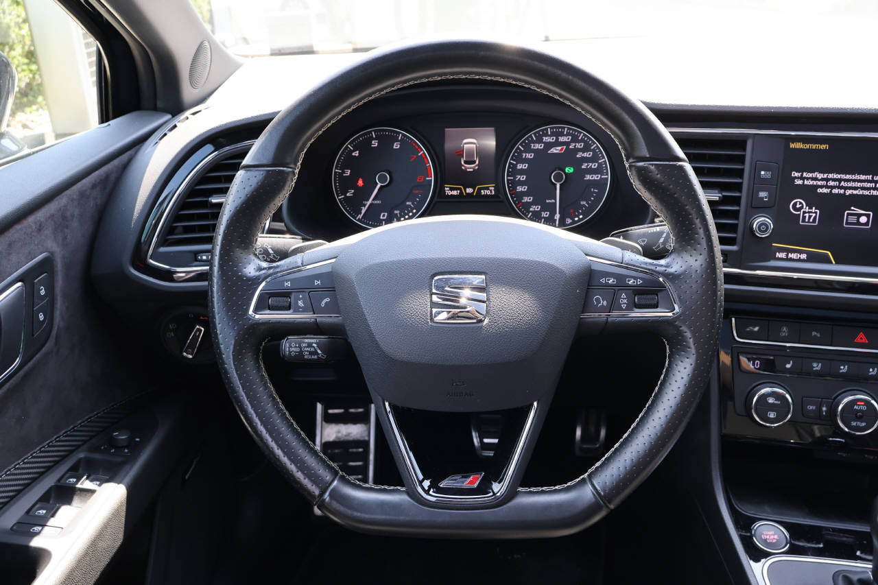 SEAT Leon ST 2.0 TSI 300 Cupra 4Drive DSG-image-10