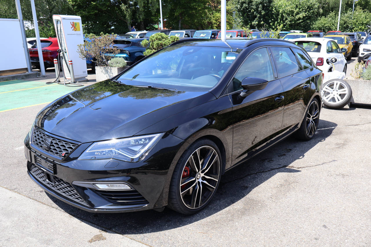 SEAT Leon ST 2.0 TSI 300 Cupra 4Drive DSG-image-6