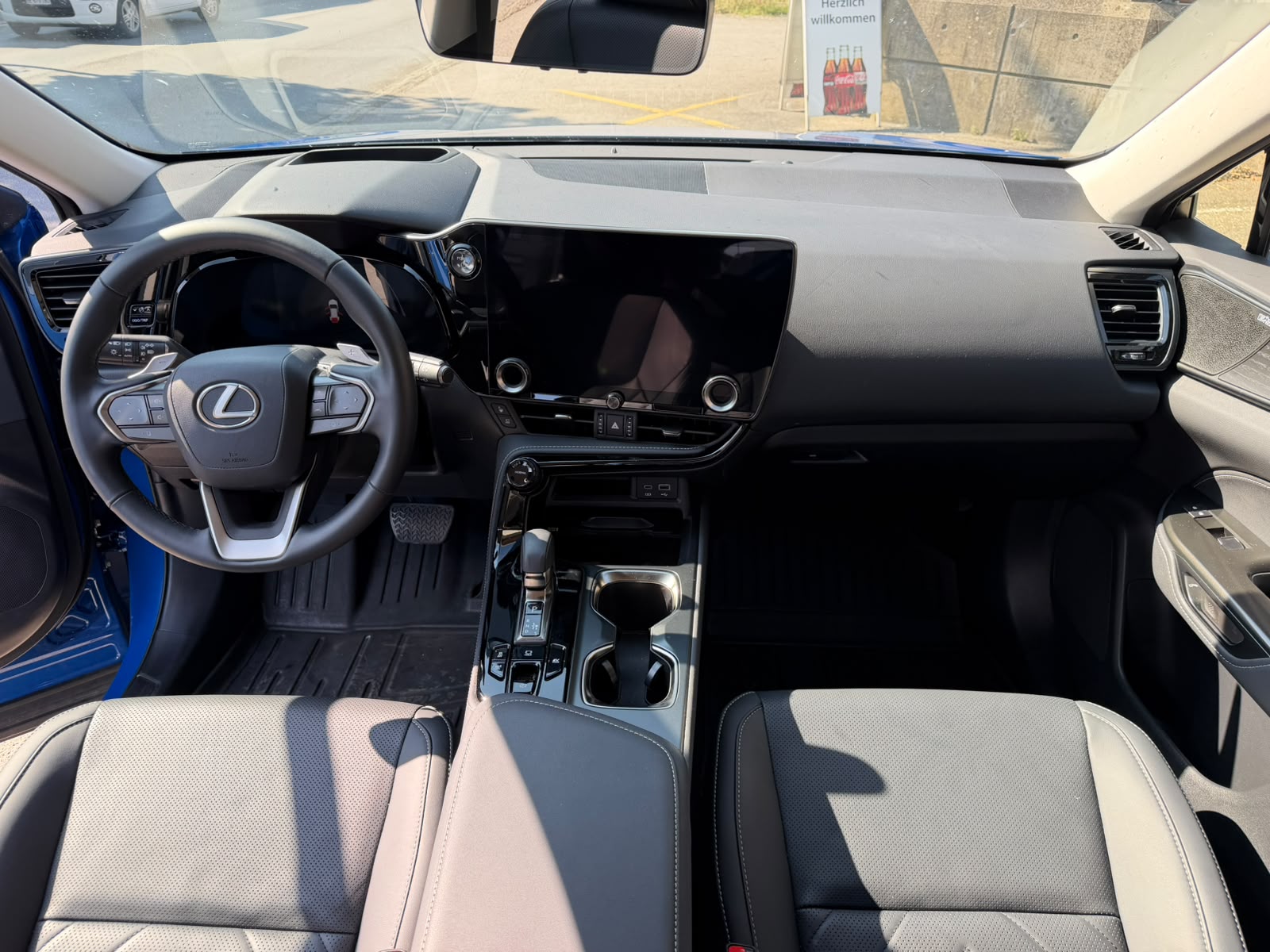 LEXUS NX 350h E-FOUR Excellence-image-7