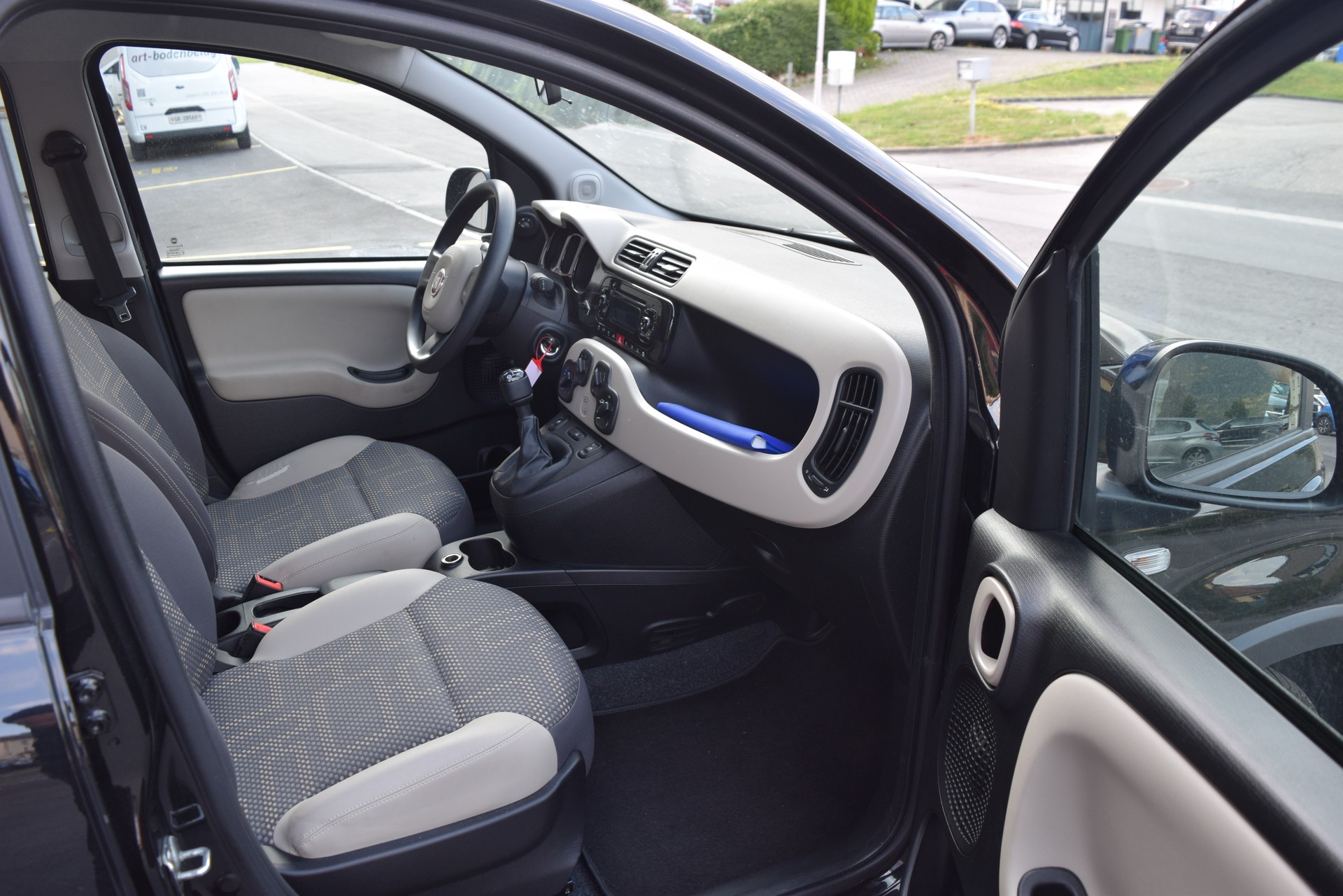 FIAT Panda 1.3 MJ Climbing 4x4-image-9