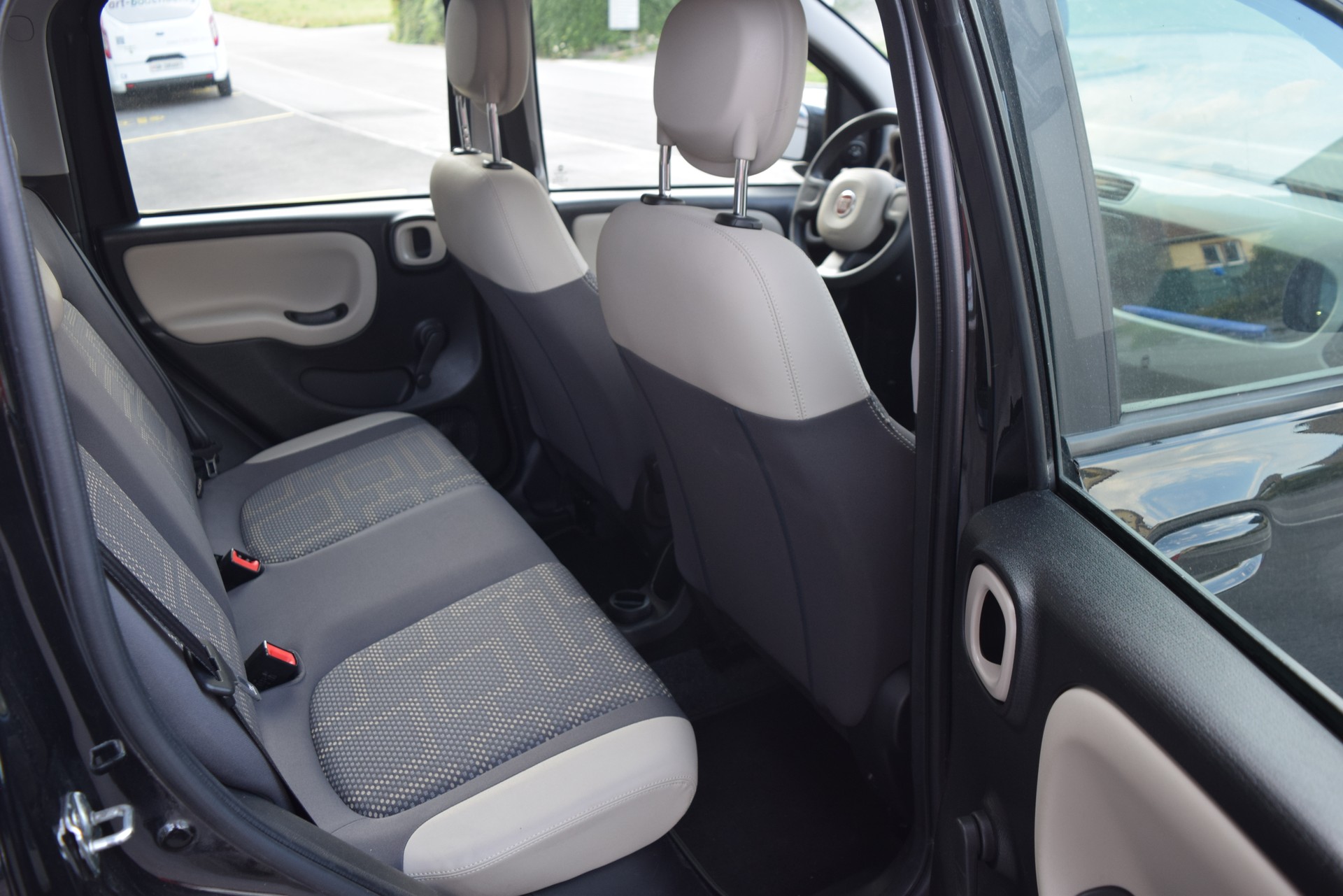 FIAT Panda 1.3 MJ Climbing 4x4-image-10