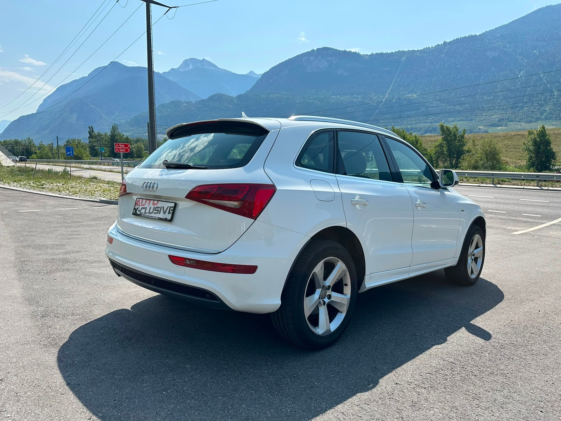 AUDI Q5 2.0 TDI quattro S-tronic-image-6