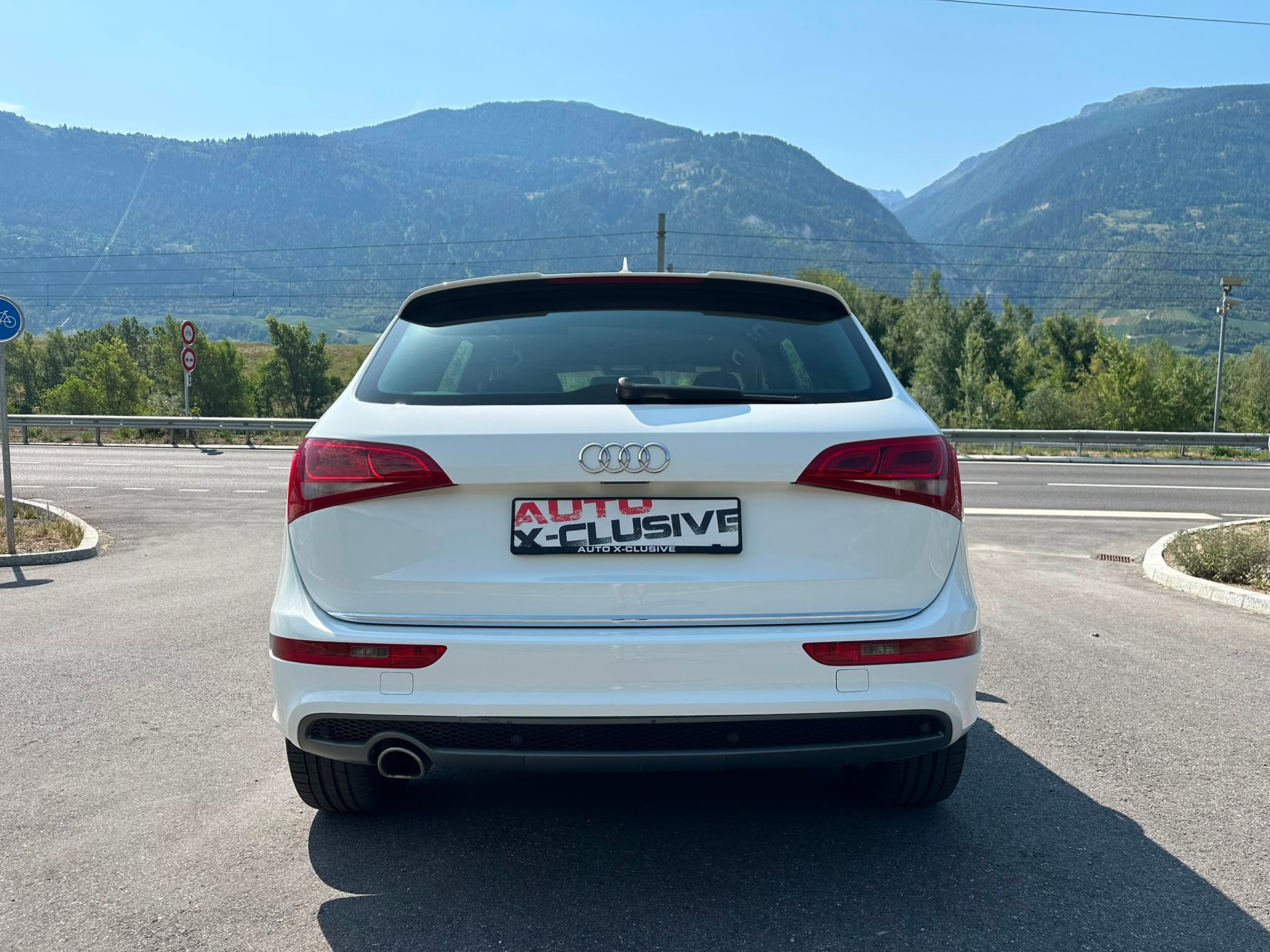 AUDI Q5 2.0 TDI quattro S-tronic-image-4