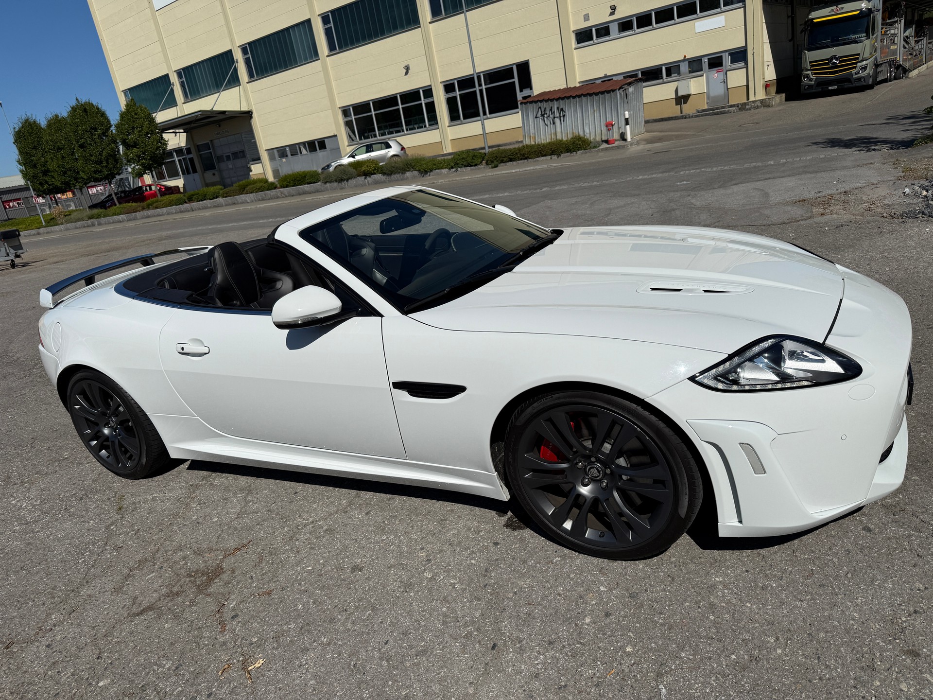 JAGUAR XKR-S 5.0 V8 Supercharged-image-0