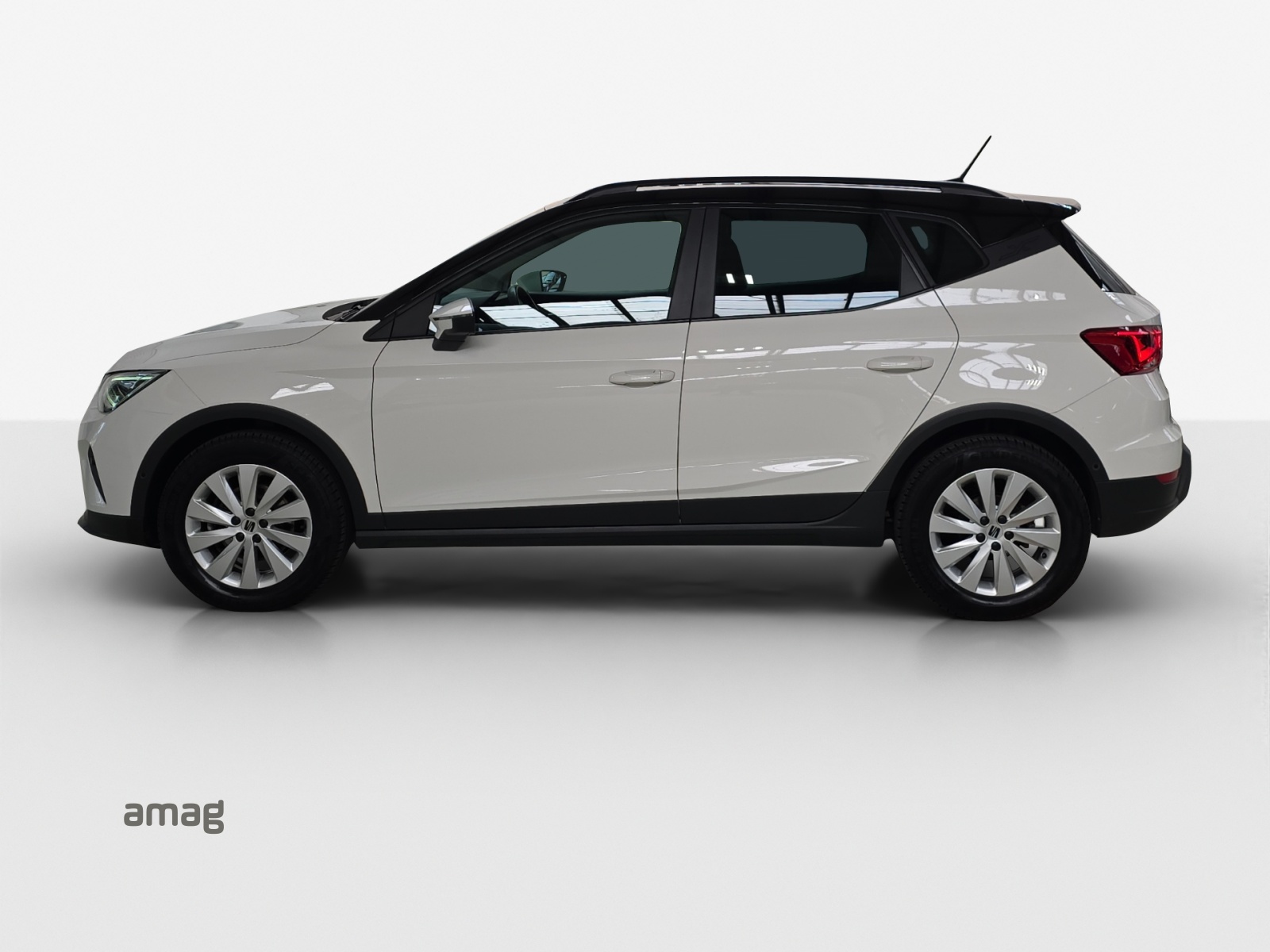 SEAT Arona 1.0 TSI Eco Style DSG-image-1