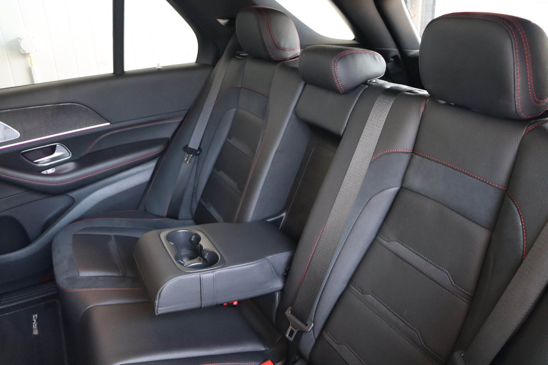 MERCEDES-BENZ GLE 53 AMG 4Matic+ 9G-Speedshift-image-17