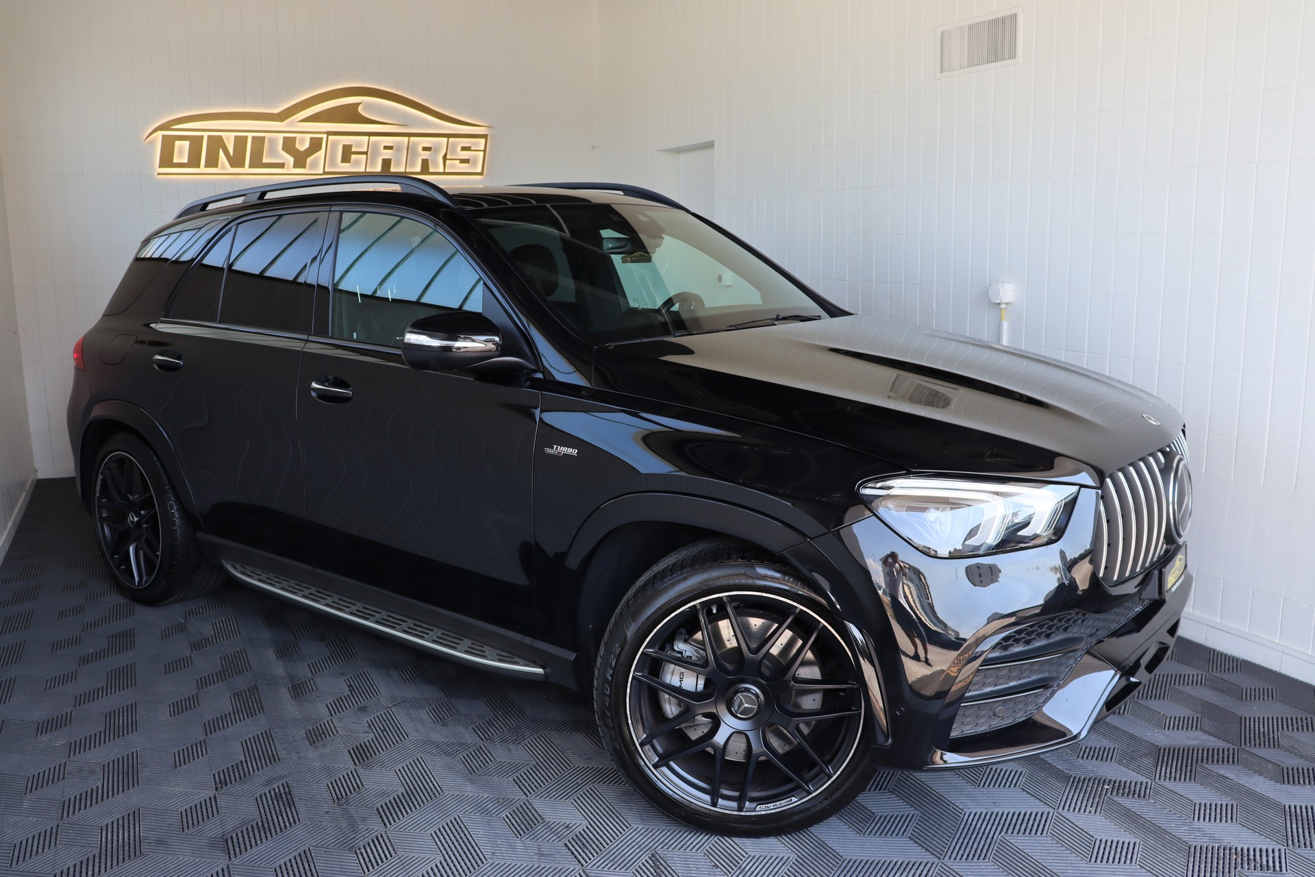 MERCEDES-BENZ GLE 53 AMG 4Matic+ 9G-Speedshift-image-3