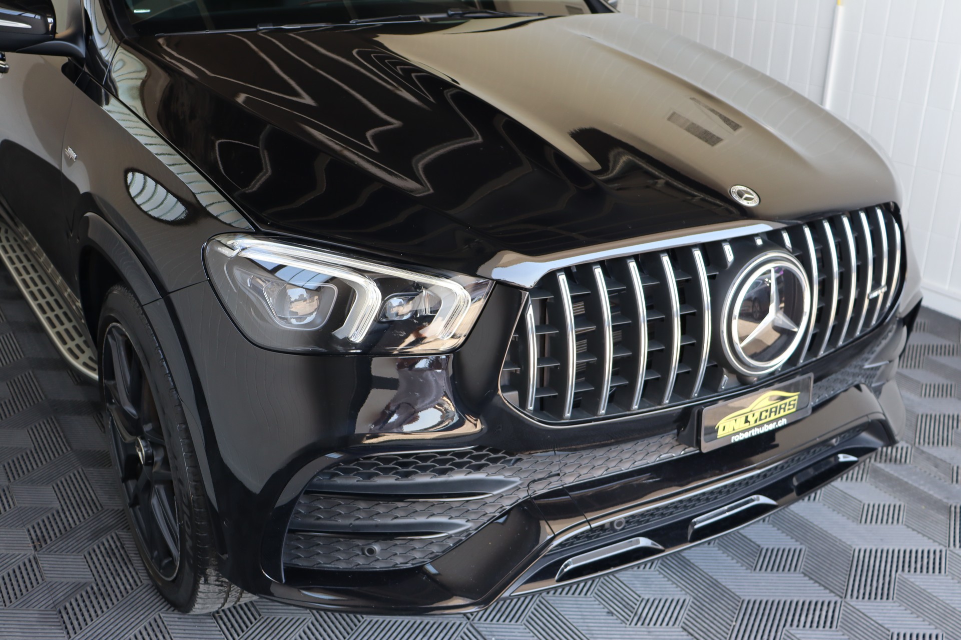 MERCEDES-BENZ GLE 53 AMG 4Matic+ 9G-Speedshift-image-2