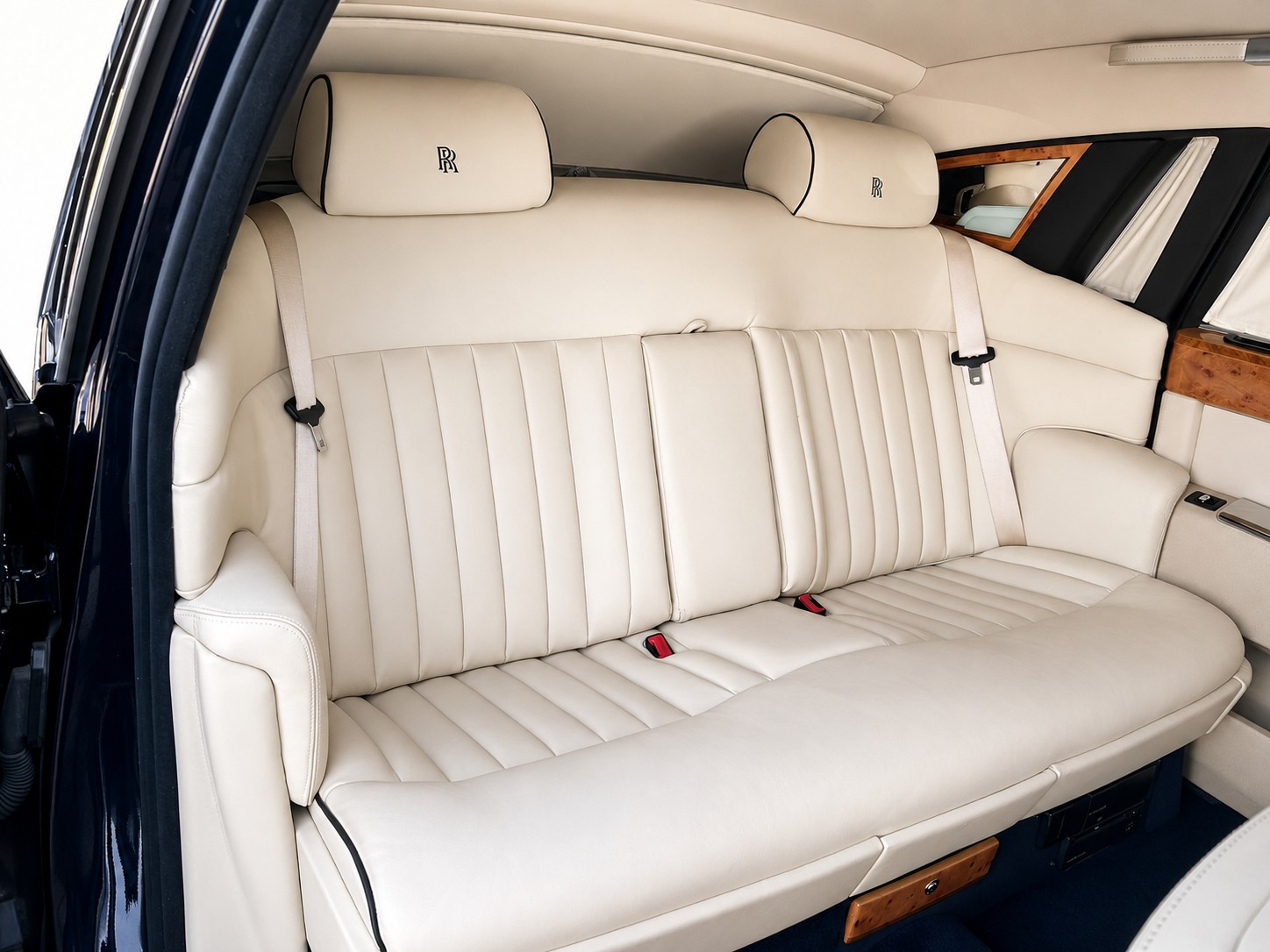 ROLLS-ROYCE Phantom 6.7 V12-image-23