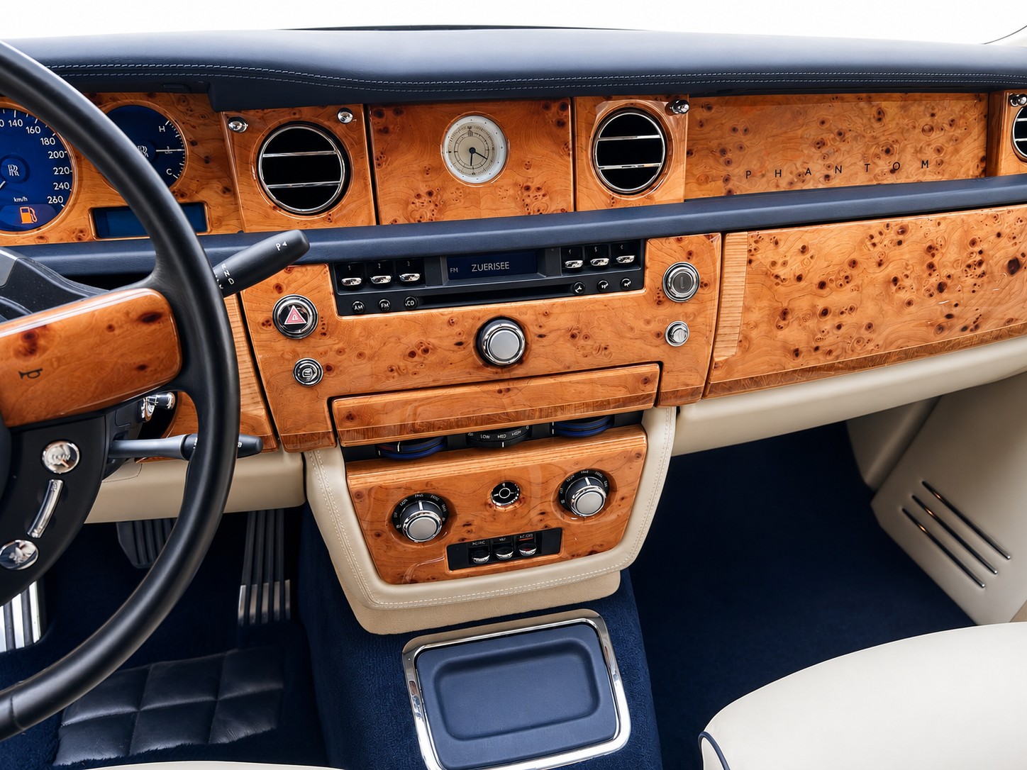 ROLLS-ROYCE Phantom 6.7 V12-image-15